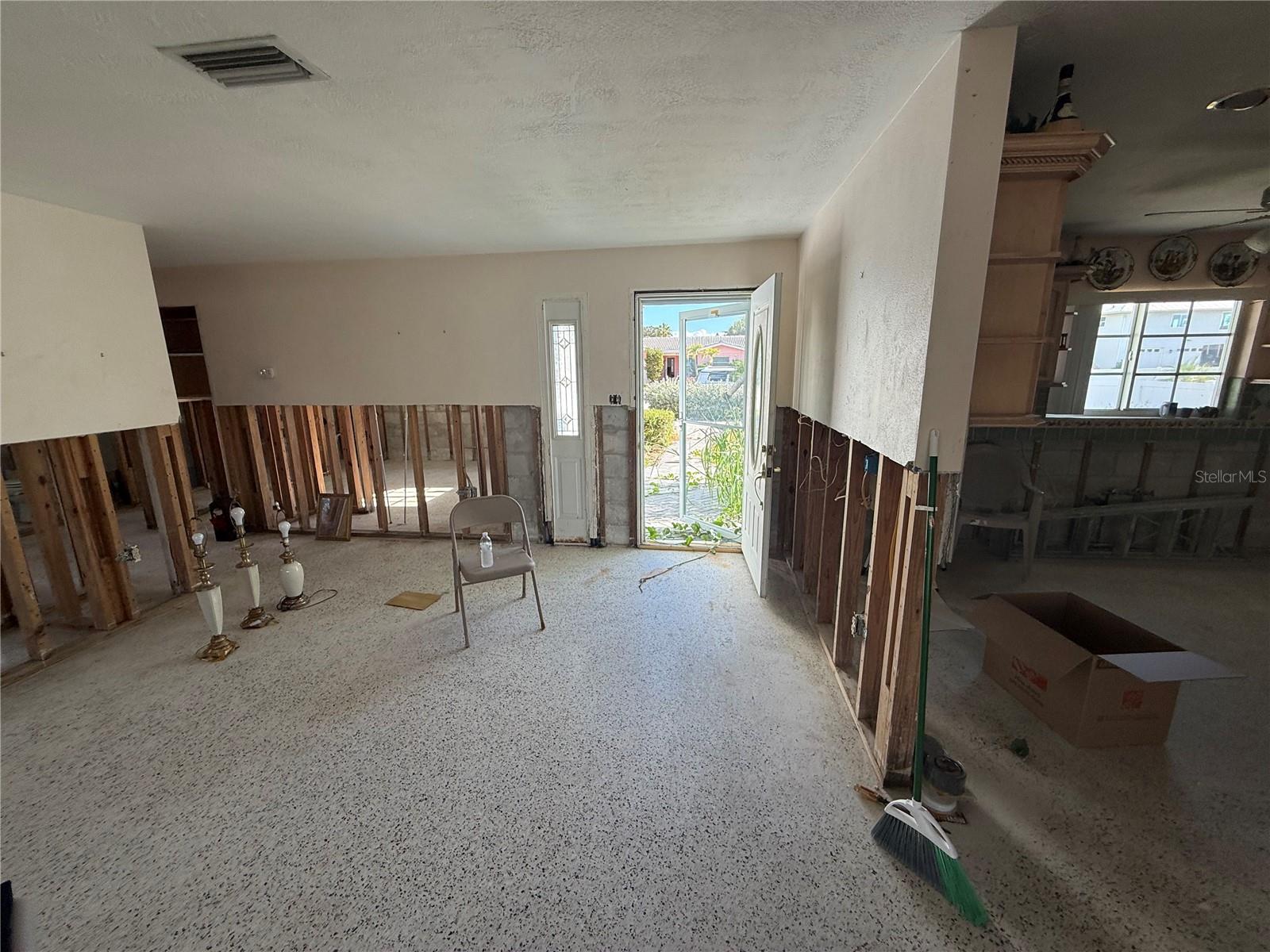 NORTH UNIT 1 - Residential