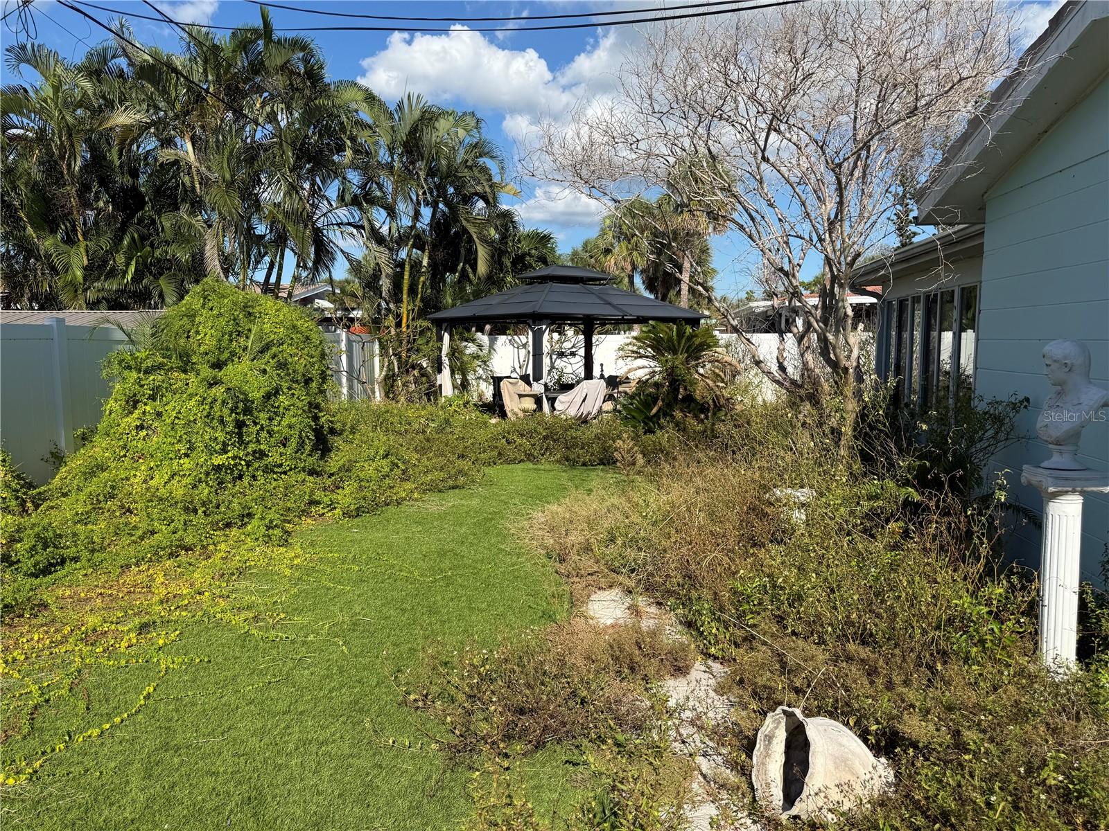 NORTH UNIT 1 - Residential