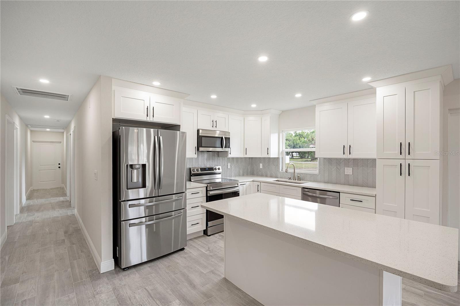 R F WILLIS OF MEMPHIS - Residential