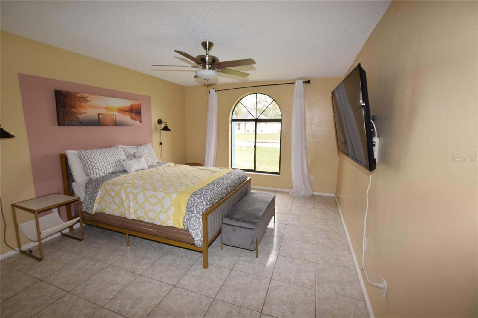 INDIAN RIDGE UNIT 02 - Residential Lease
