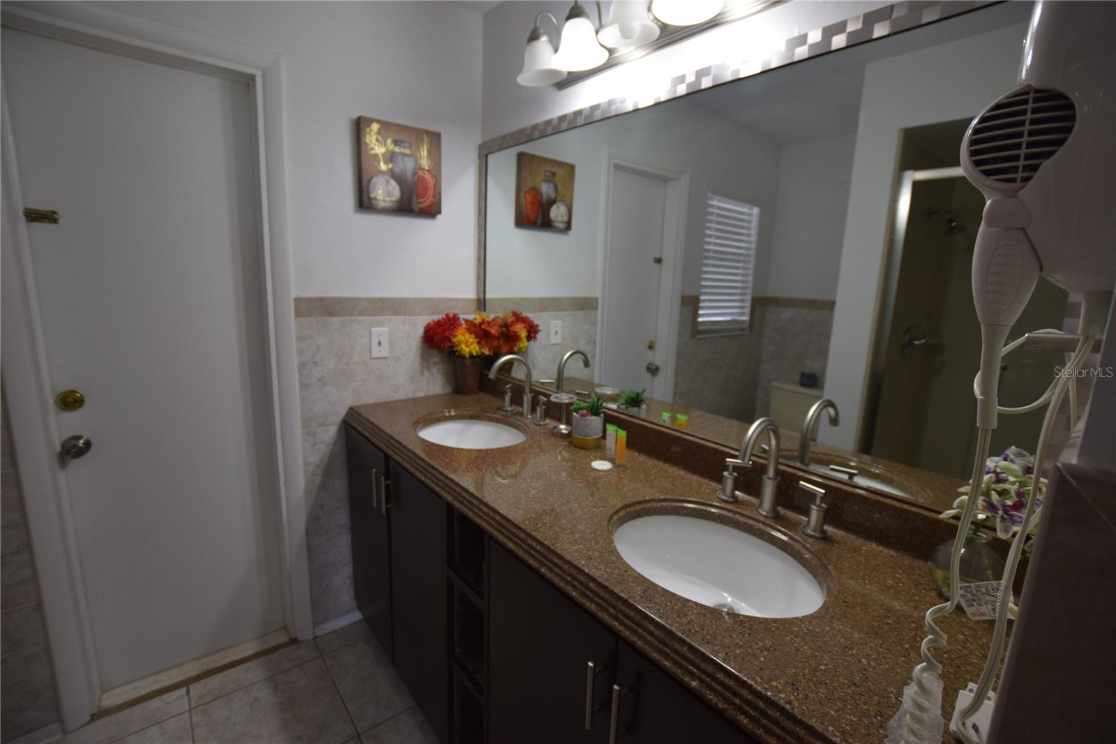 INDIAN RIDGE UNIT 02 - Residential Lease