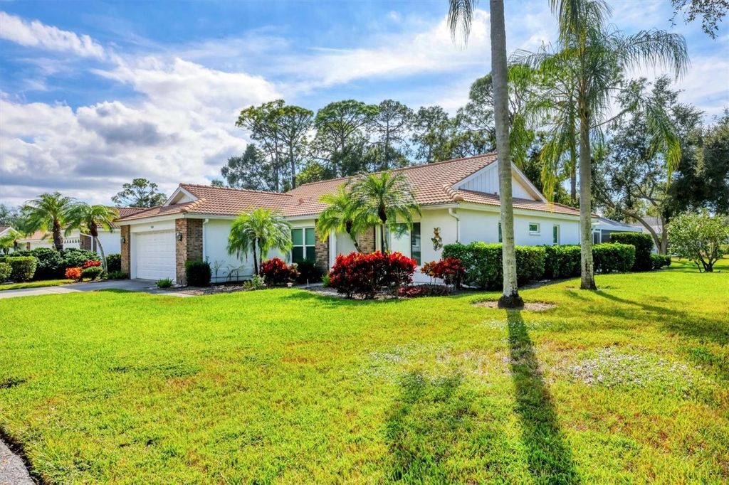 Photo of 5908 Garden Lakes Majestic, Bradenton, FL 34203 (MLS # A4671472)