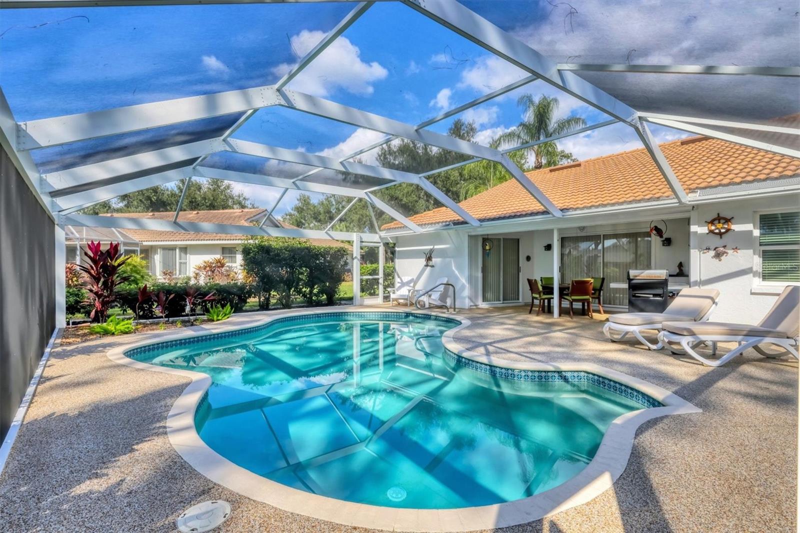 GARDEN LAKES VILLAGE SEC 4 - Residential