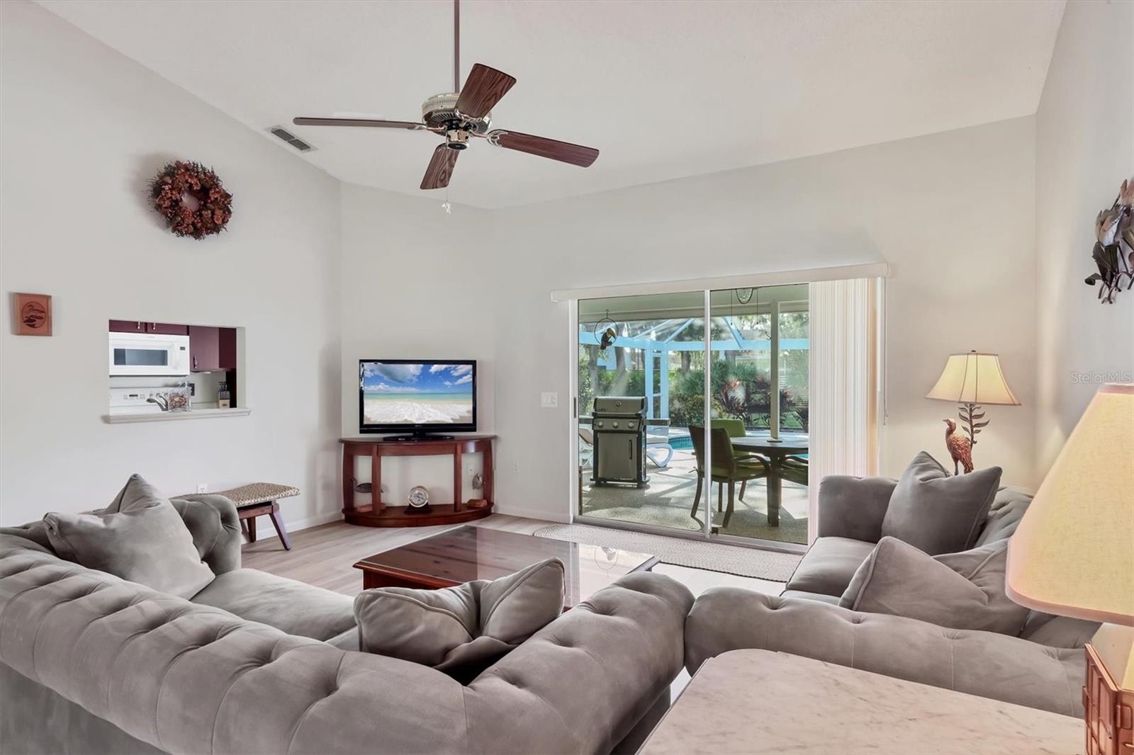 GARDEN LAKES VILLAGE SEC 4 - Residential