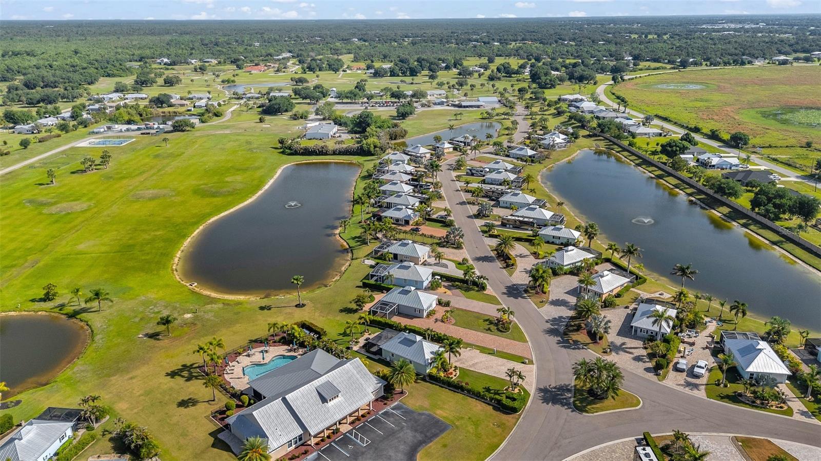 THORNTON CRK MOTORCOACH RESIDENCE - Residential