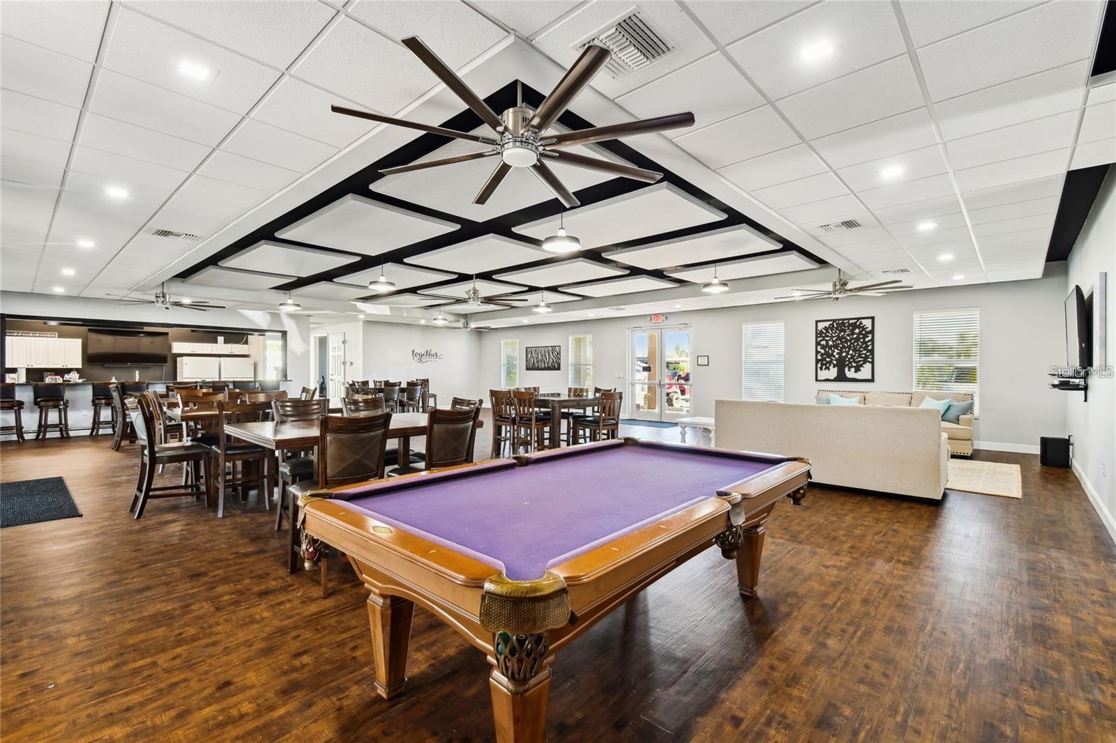 THORNTON CRK MOTORCOACH RESIDENCE - Residential