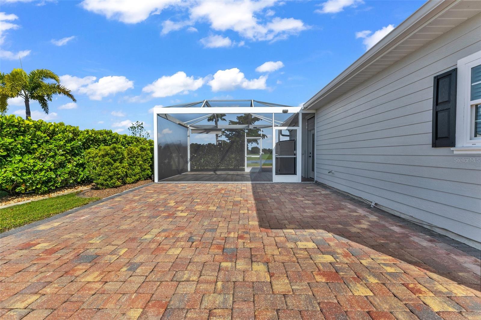 THORNTON CRK MOTORCOACH RESIDENCE - Residential