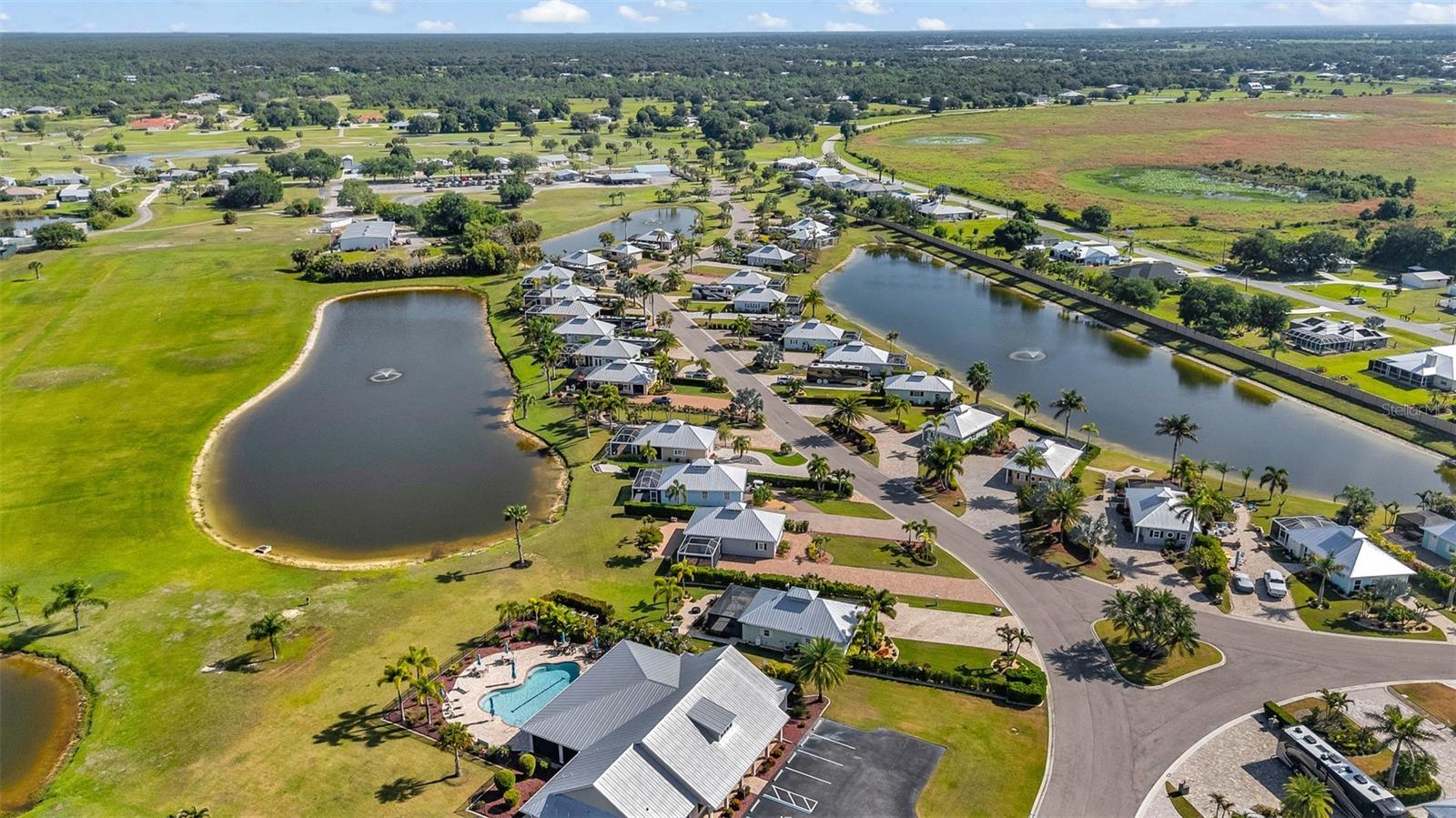 THORNTON CRK MOTORCOACH RESIDENCE - Residential
