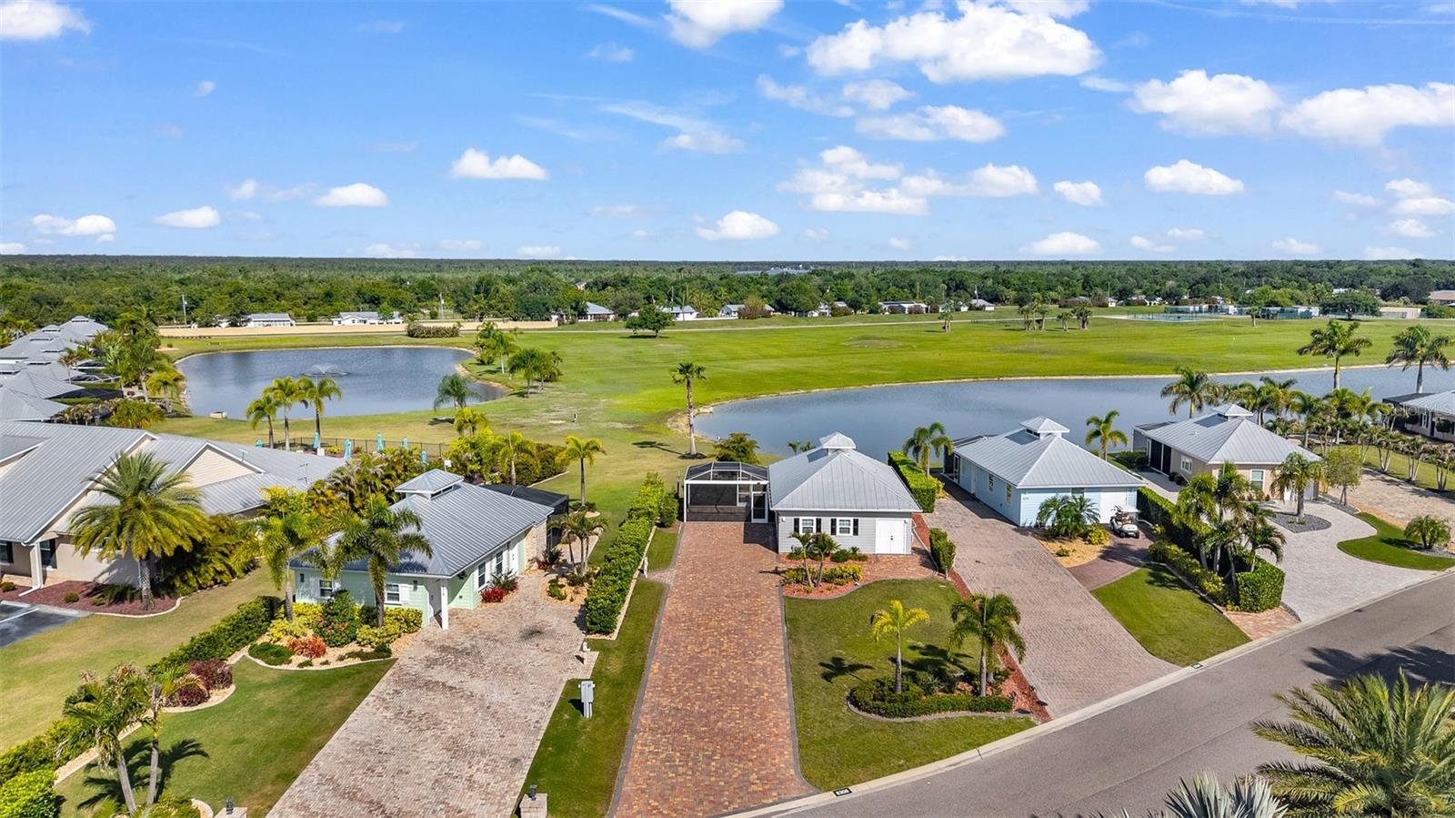 THORNTON CRK MOTORCOACH RESIDENCE - Residential