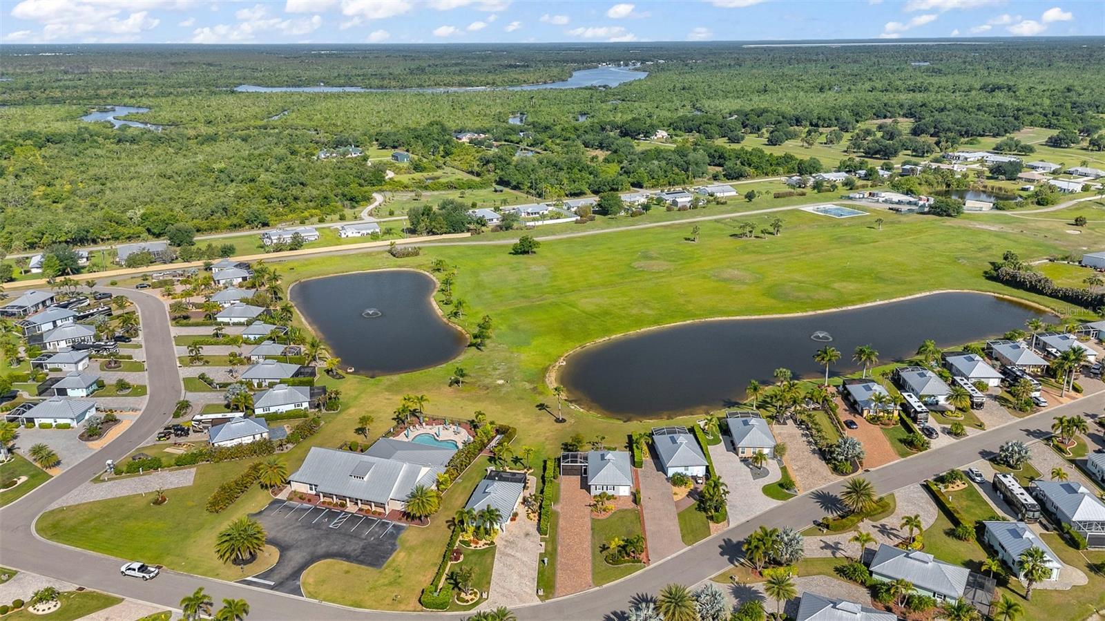 THORNTON CRK MOTORCOACH RESIDENCE - Residential