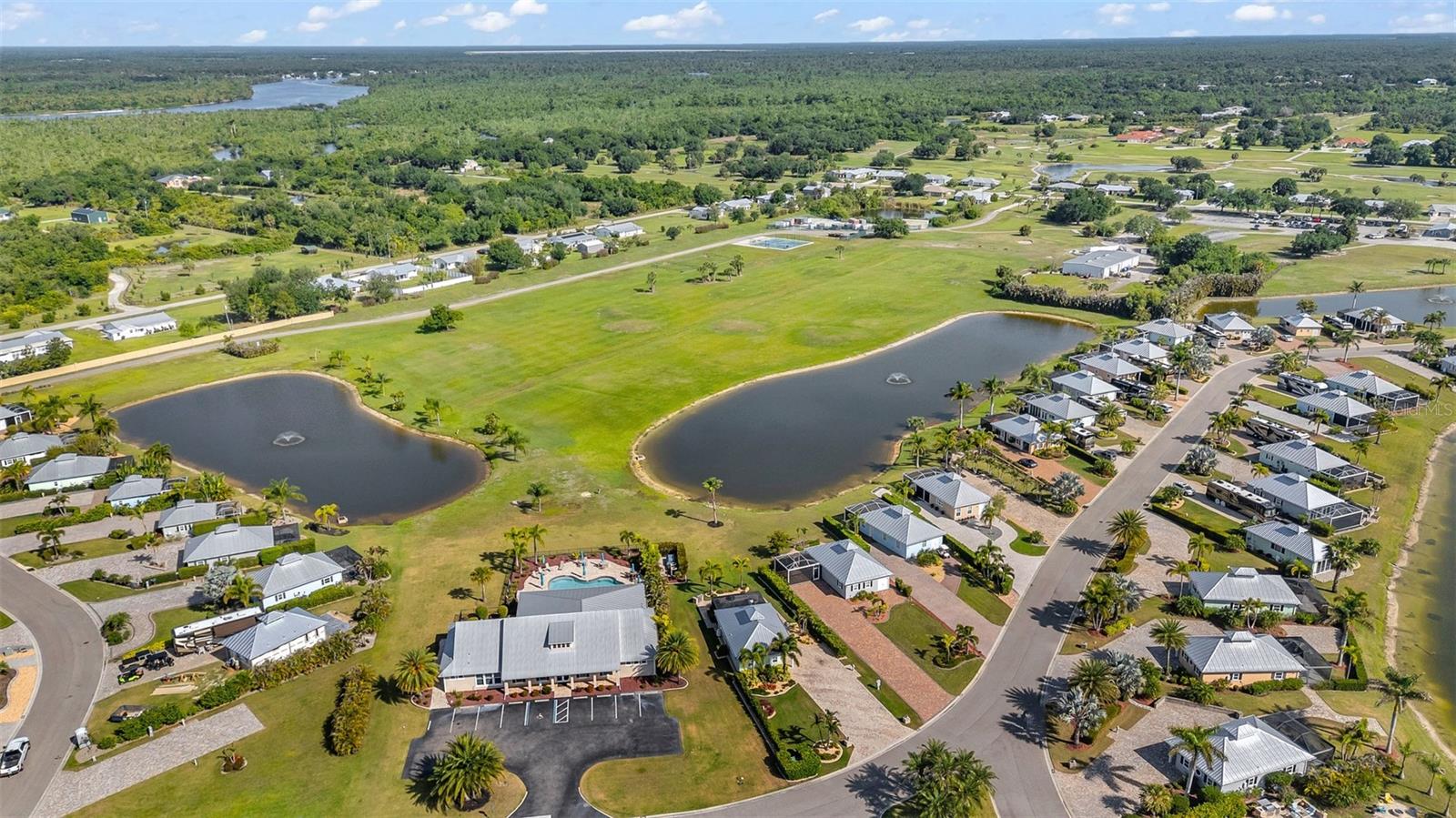 THORNTON CRK MOTORCOACH RESIDENCE - Residential