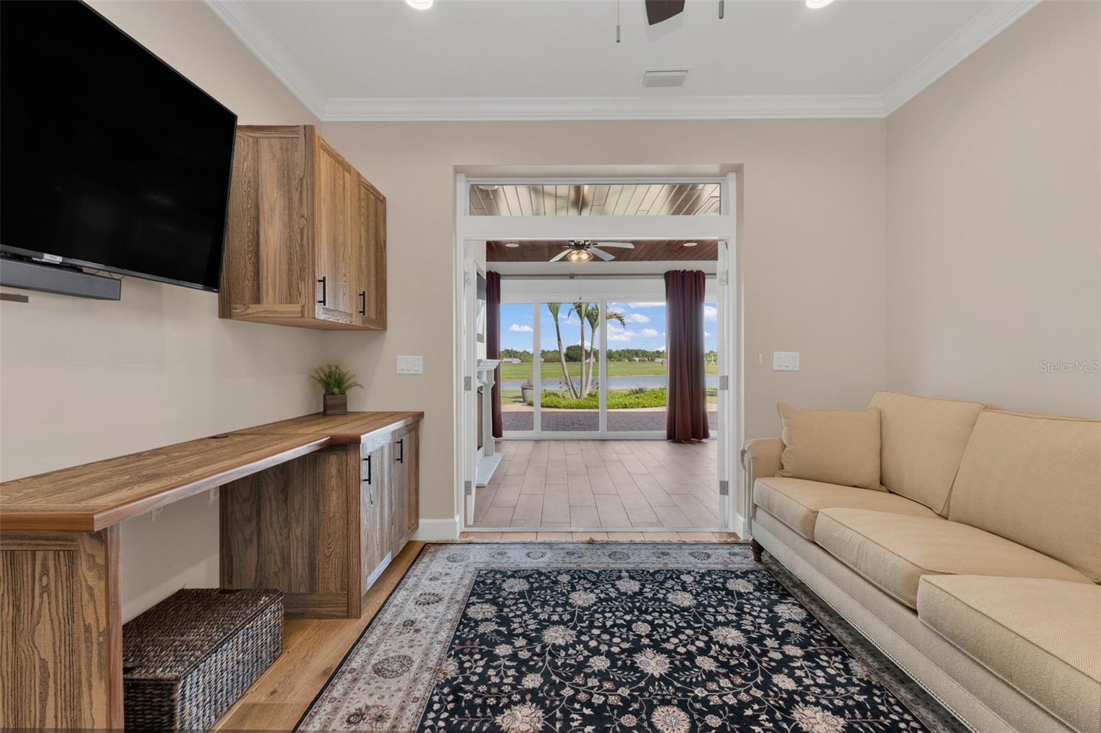 THORNTON CRK MOTORCOACH RESIDENCE - Residential