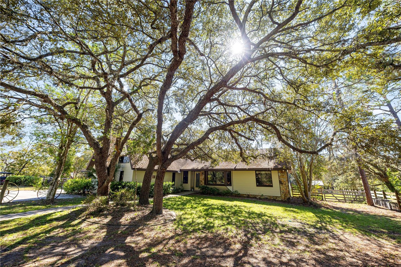 BRECKS HILL UNREC SUB - Residential