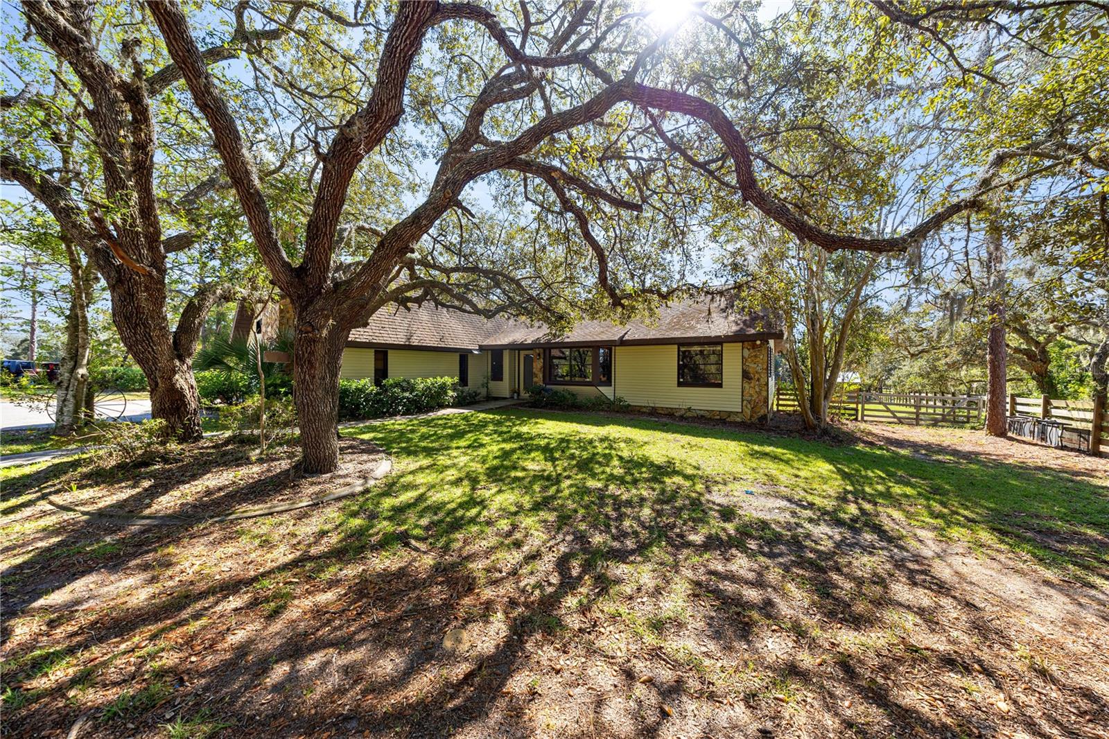 BRECKS HILL UNREC SUB - Residential