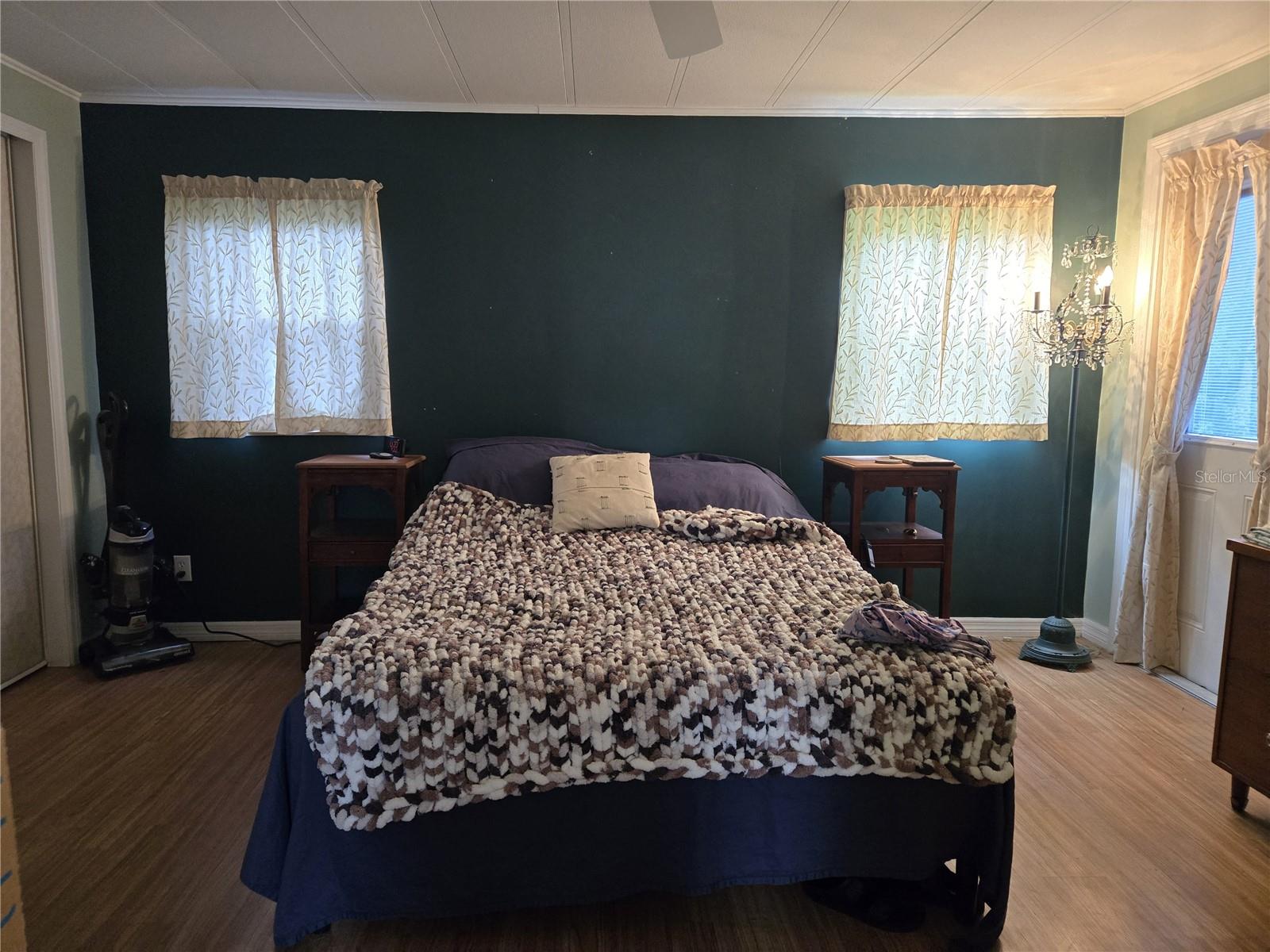 BANBURY VILLAGE CONDO - Residential