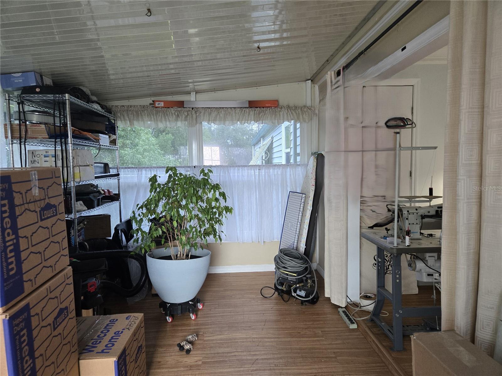 BANBURY VILLAGE CONDO - Residential