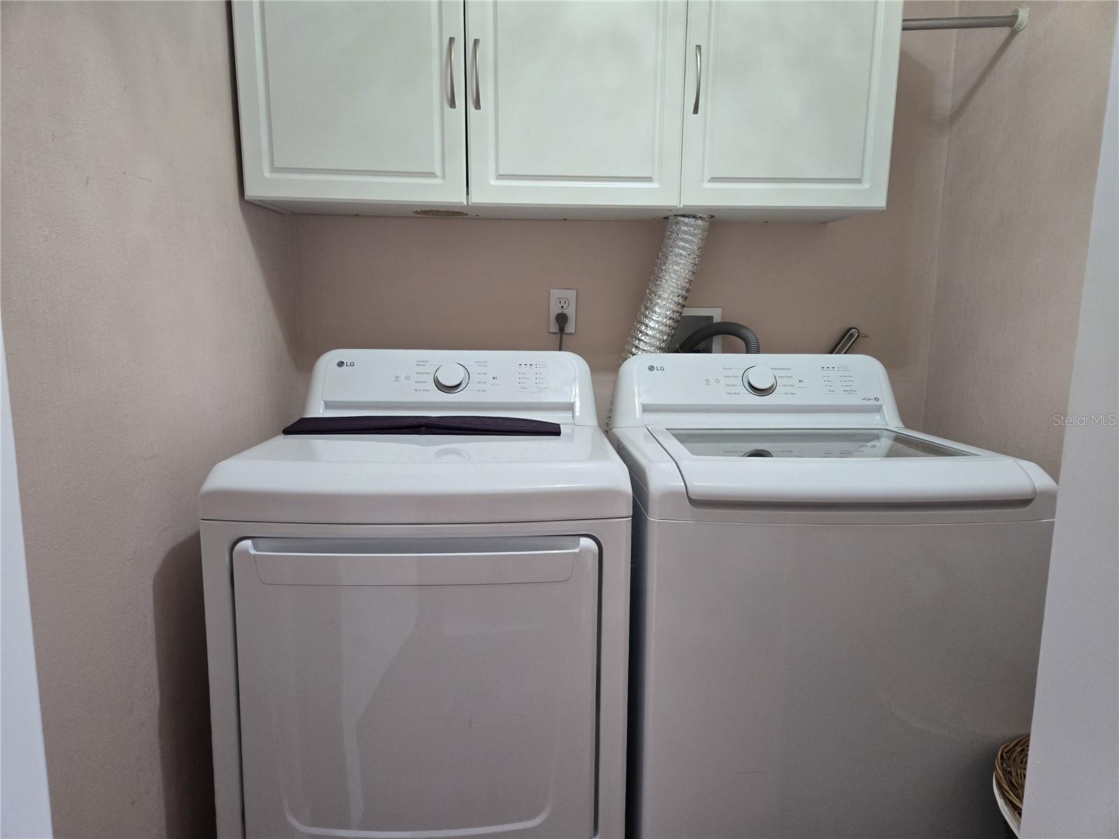 BANBURY VILLAGE CONDO - Residential