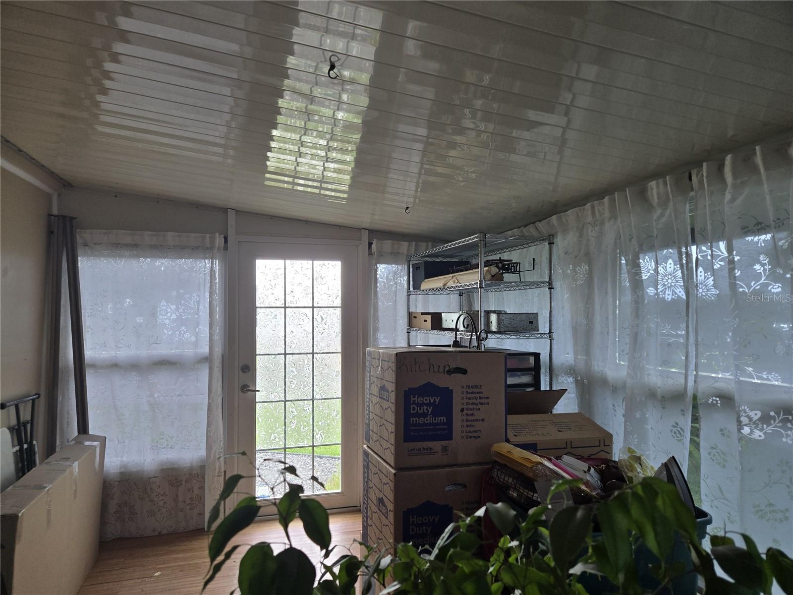 BANBURY VILLAGE CONDO - Residential