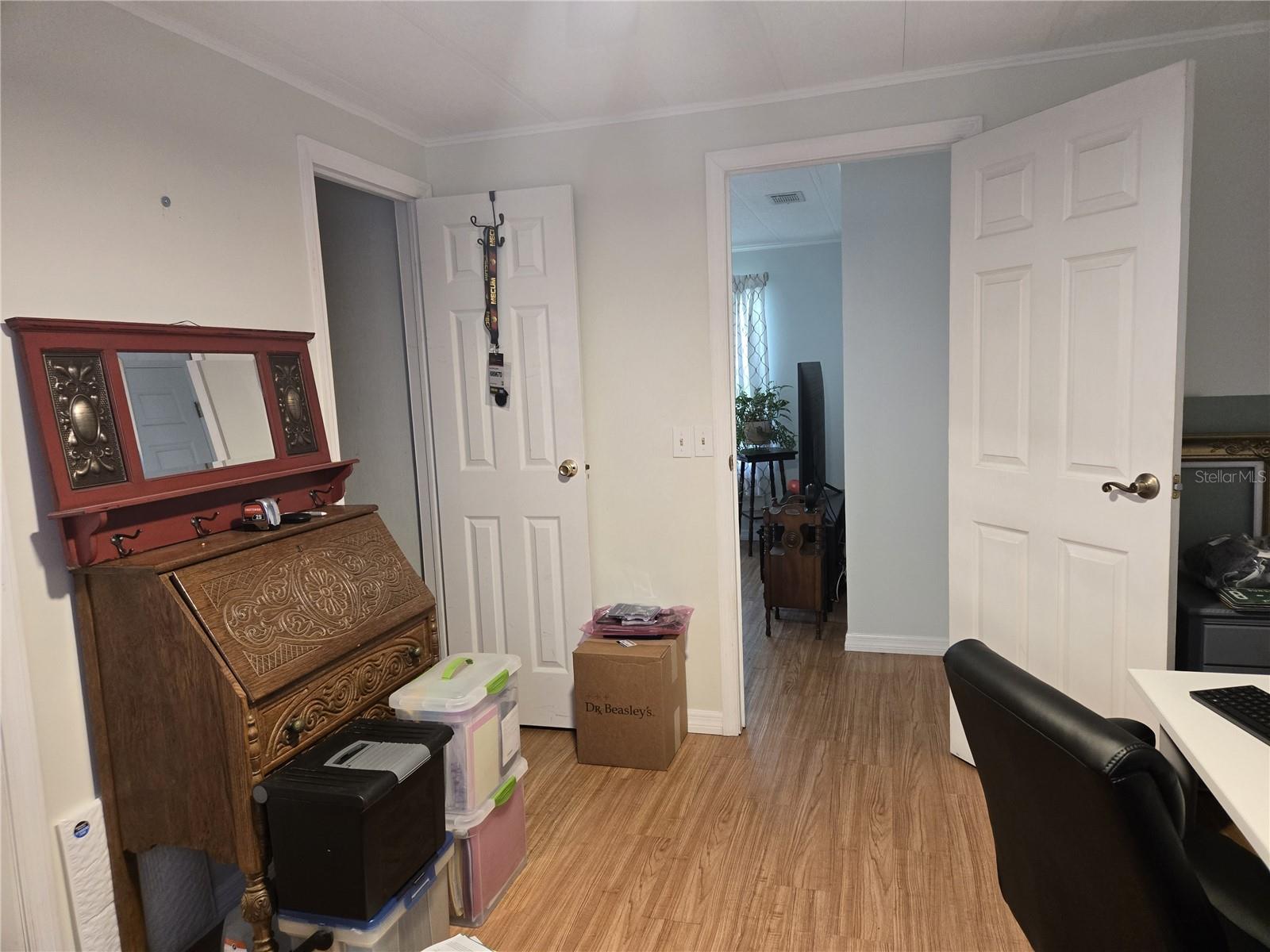 BANBURY VILLAGE CONDO - Residential