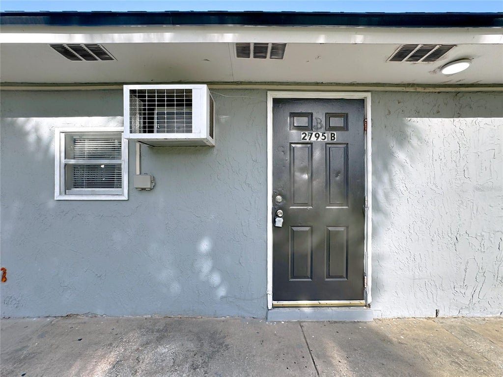 Photo of 2795 L B Mcleod Road #B, Orlando, FL 32805 (MLS # O6437268)