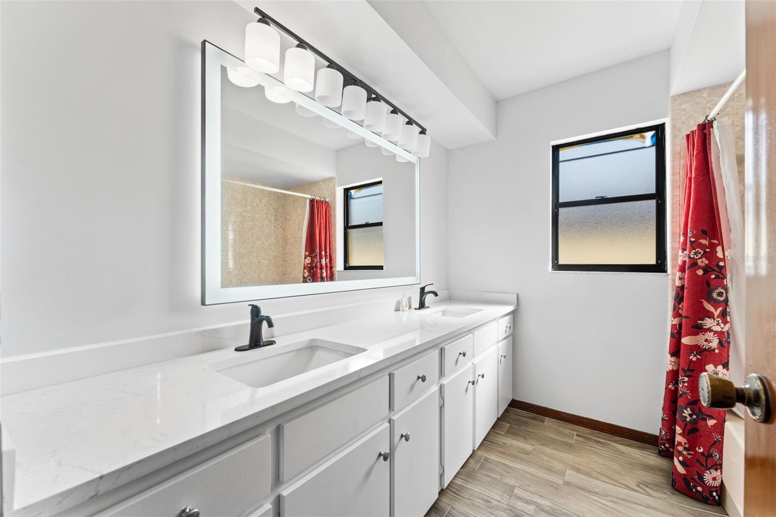 ROSEMONT SEC 04 - Residential