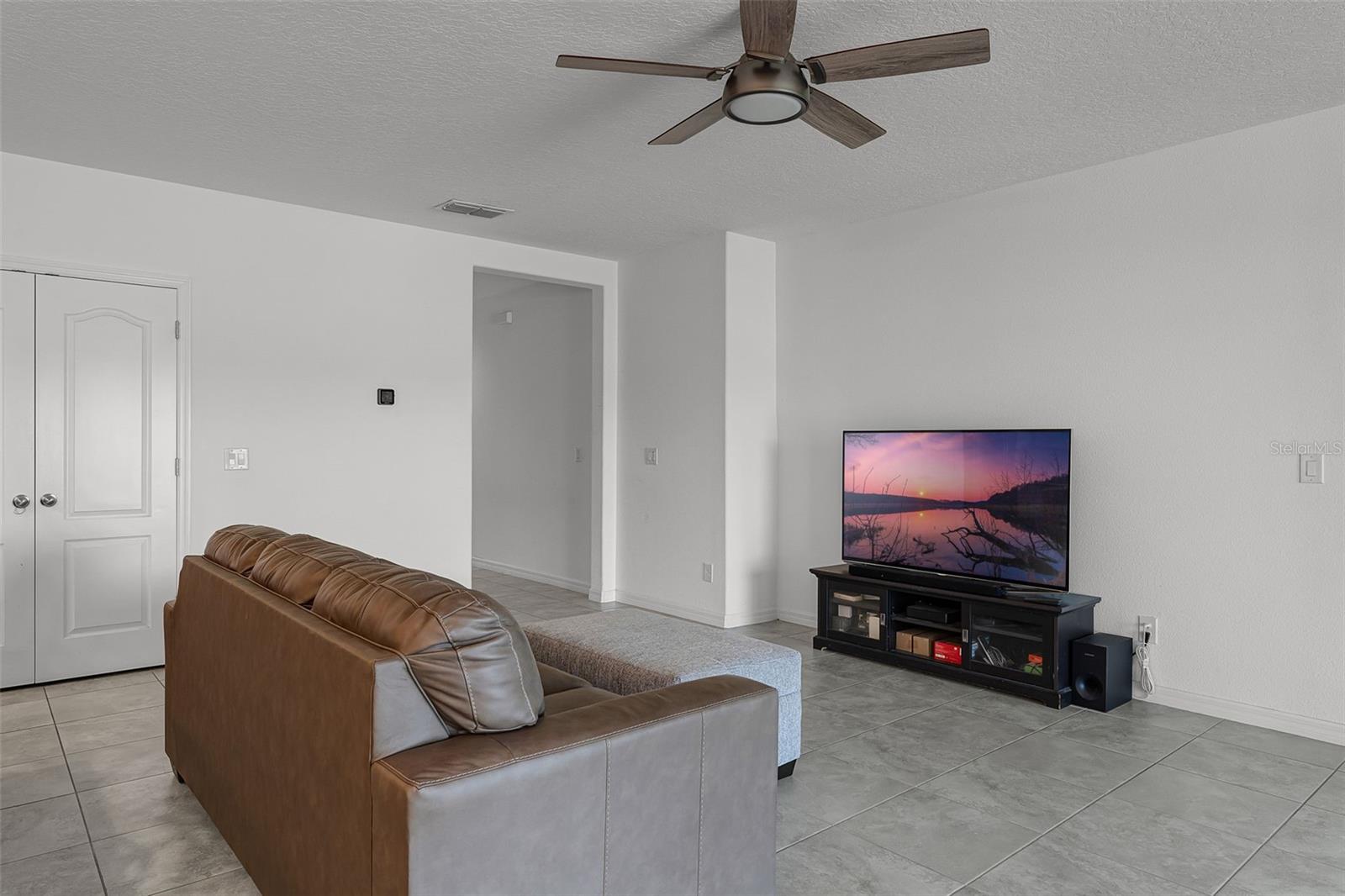 SORRENTO SPGS PH 04 - Residential