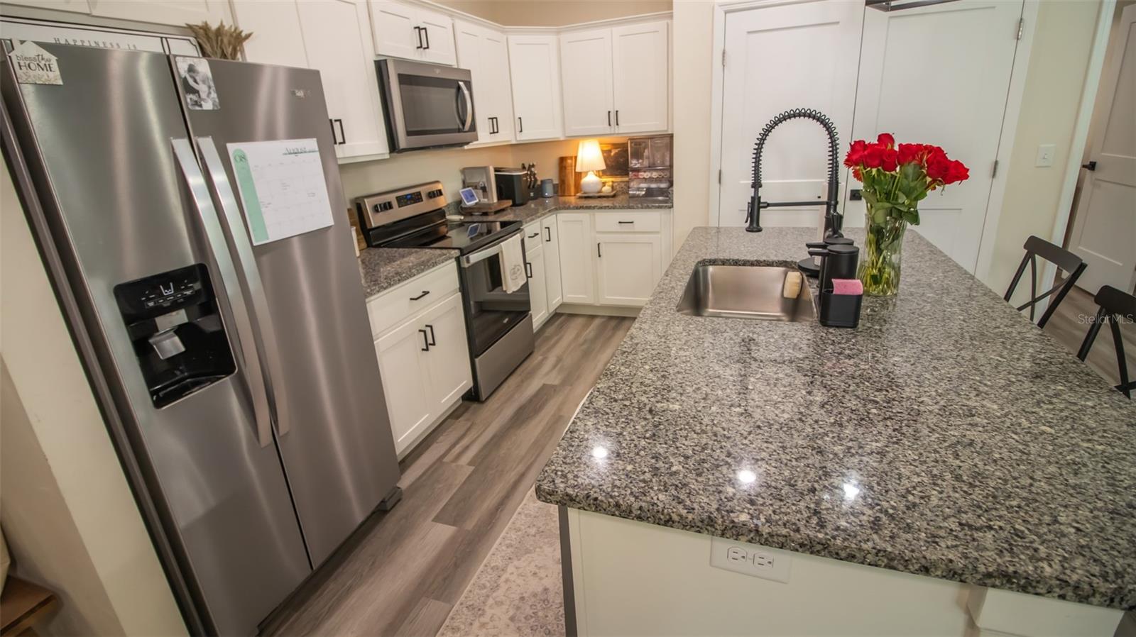 SEMINOLE RIDGE #6 - Residential