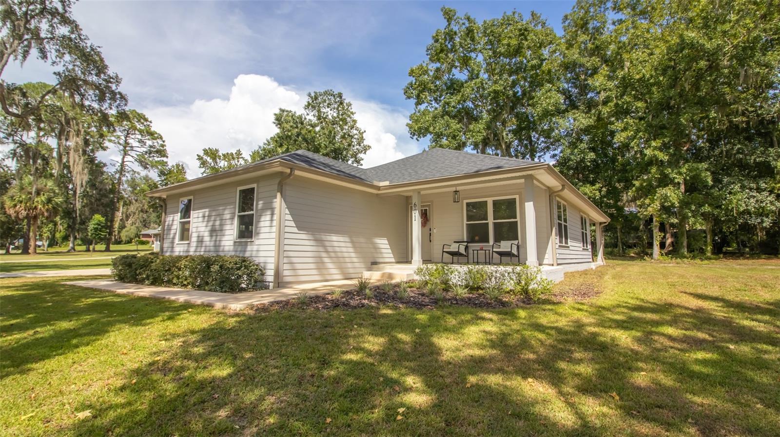 SEMINOLE RIDGE #6 - Residential