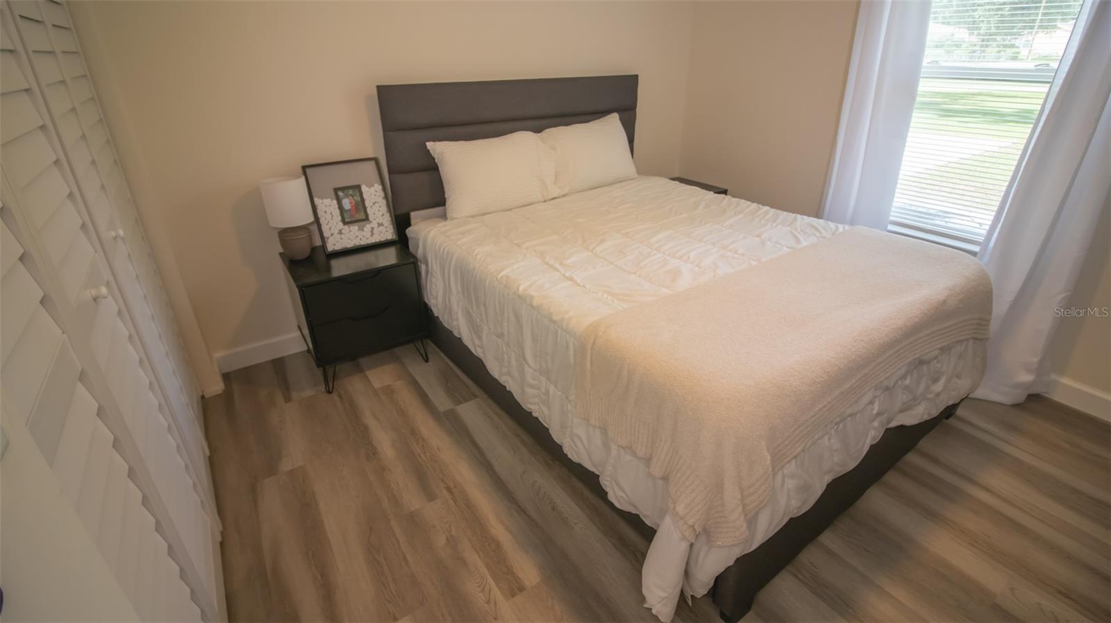 SEMINOLE RIDGE #6 - Residential