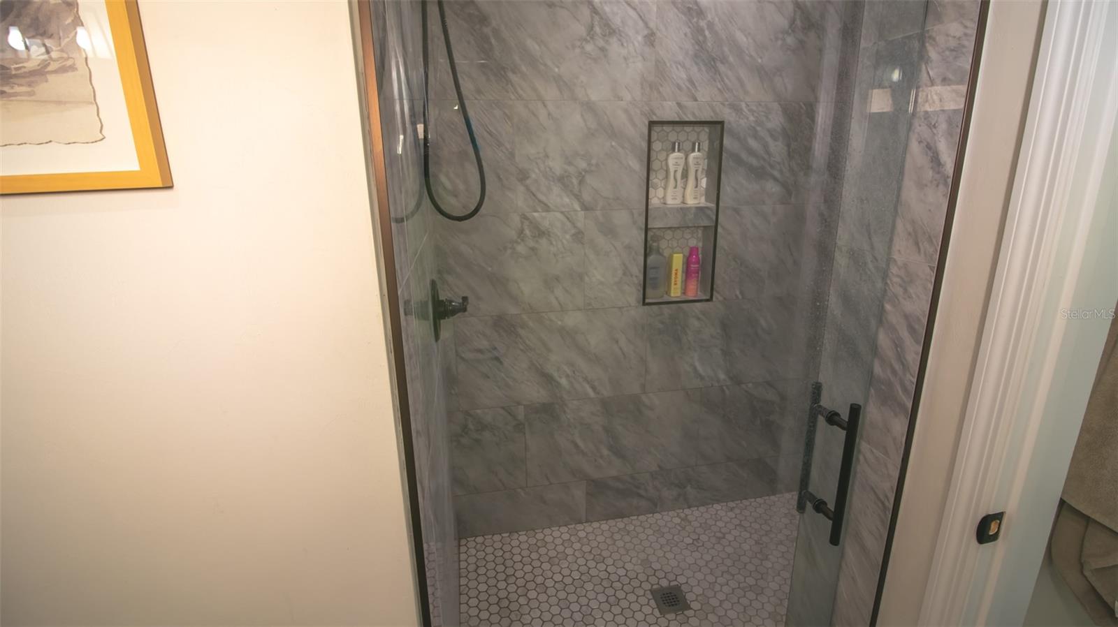 SEMINOLE RIDGE #6 - Residential