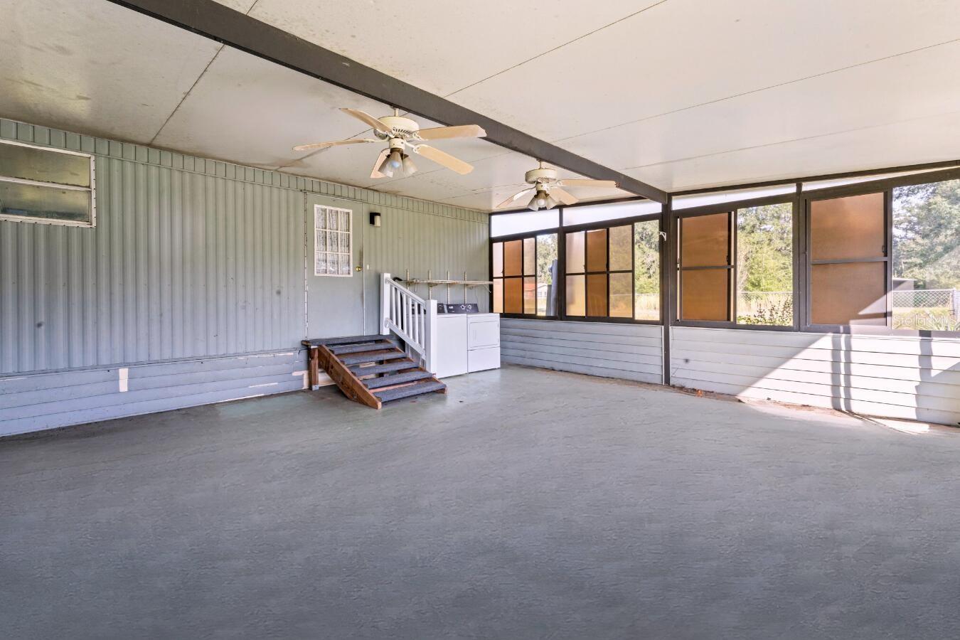 2631 E TRAPNELL ROAD