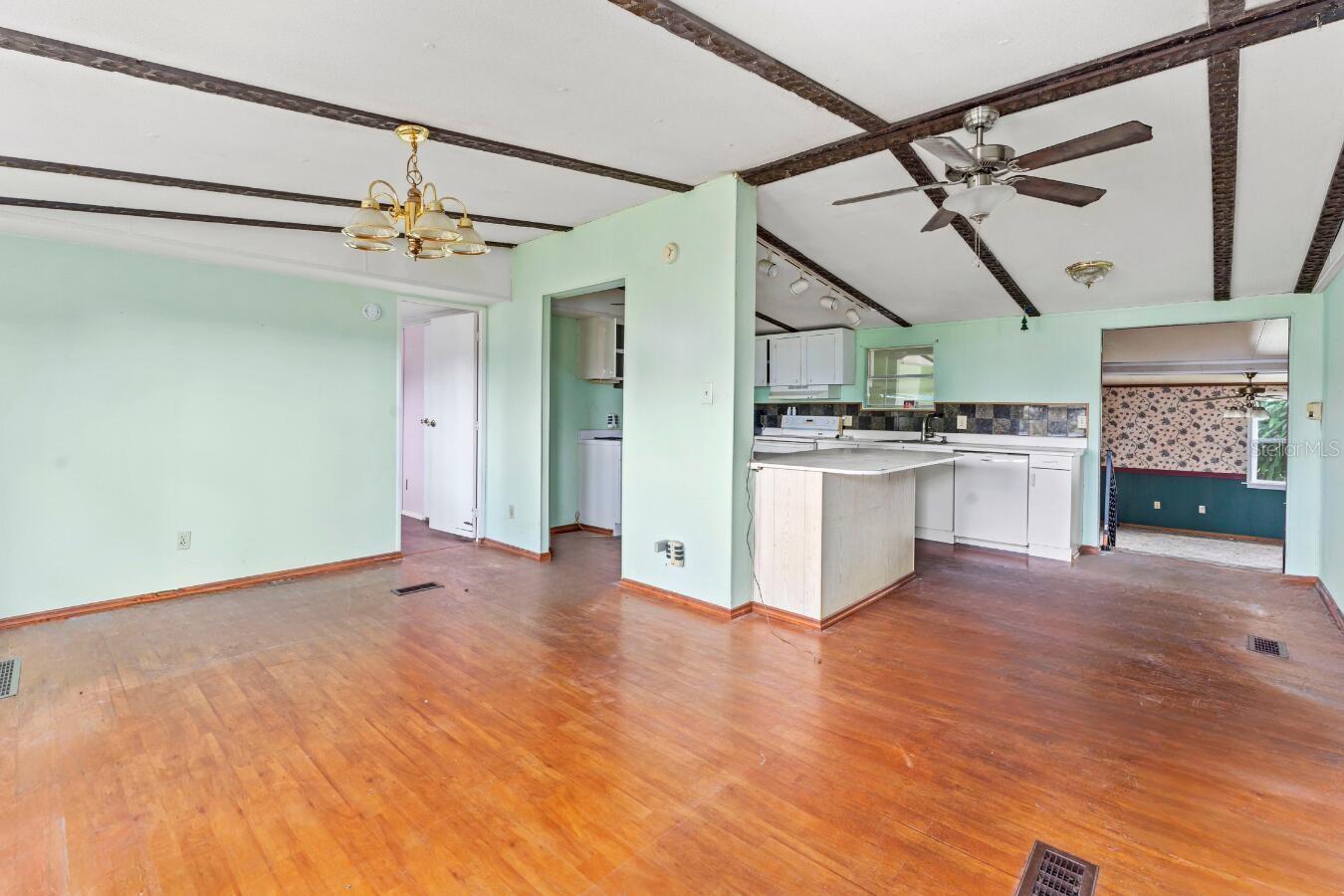 UNPLATTED - Residential