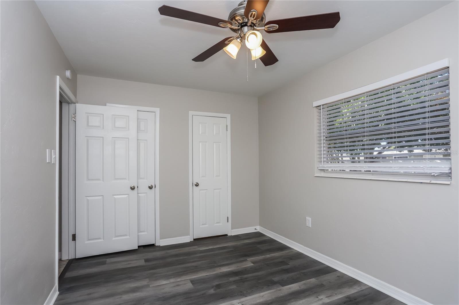 POINT TERRACE SUB - Residential Lease