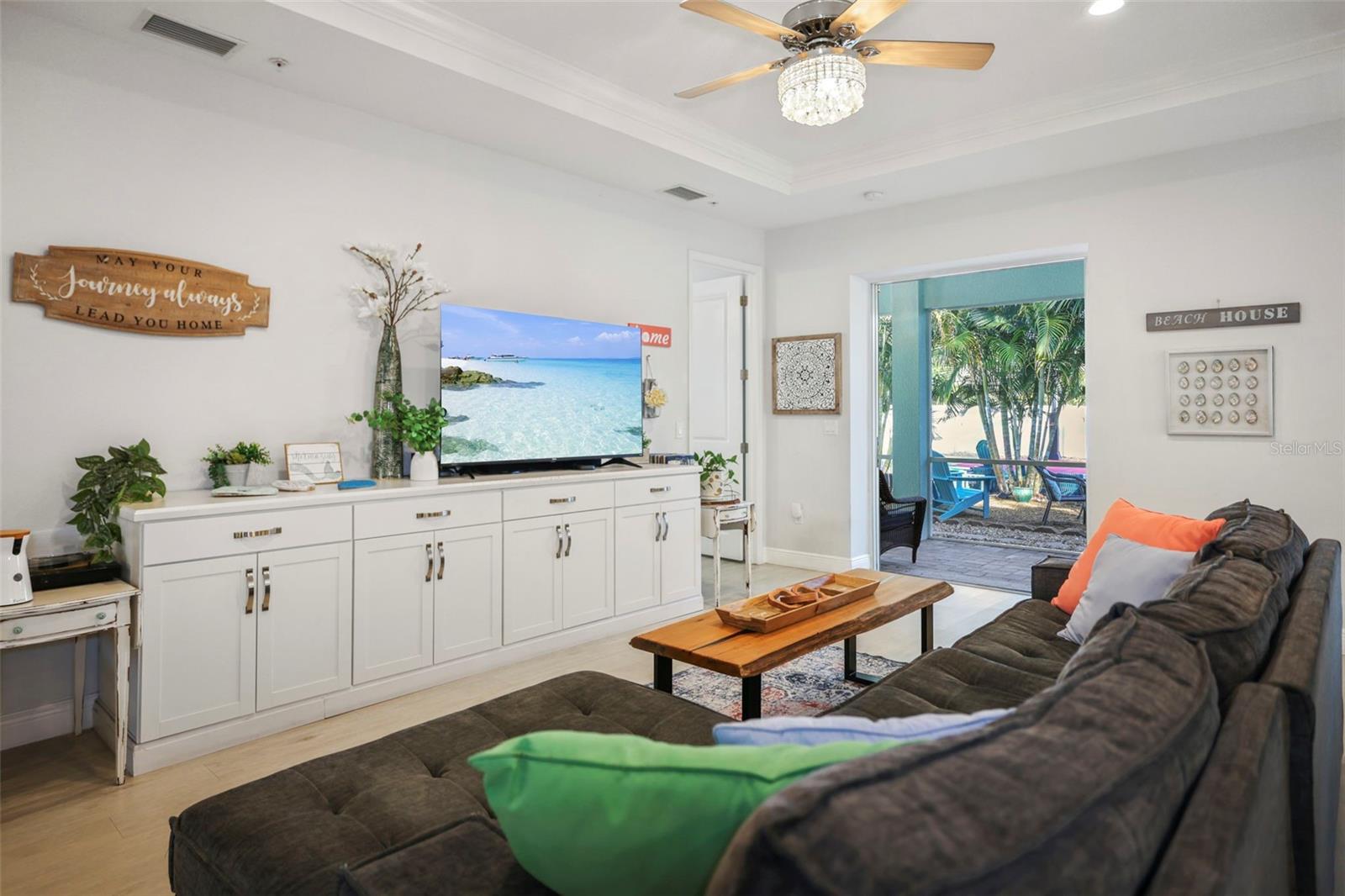 BREEZY ACRES PARK - Residential