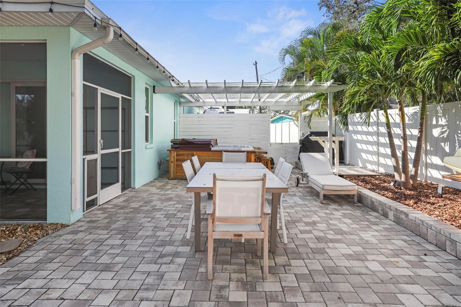 BREEZY ACRES PARK - Residential