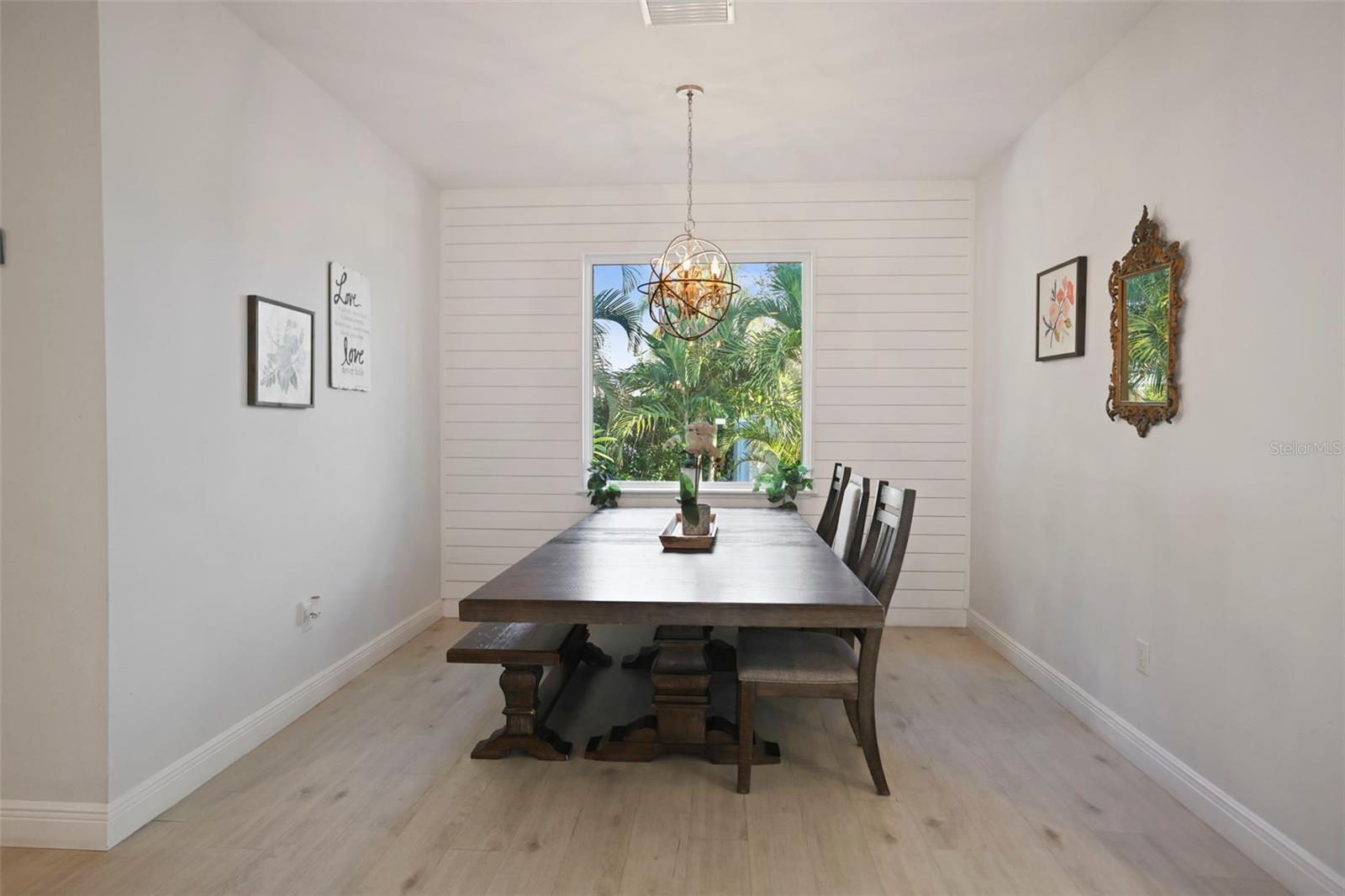 BREEZY ACRES PARK - Residential