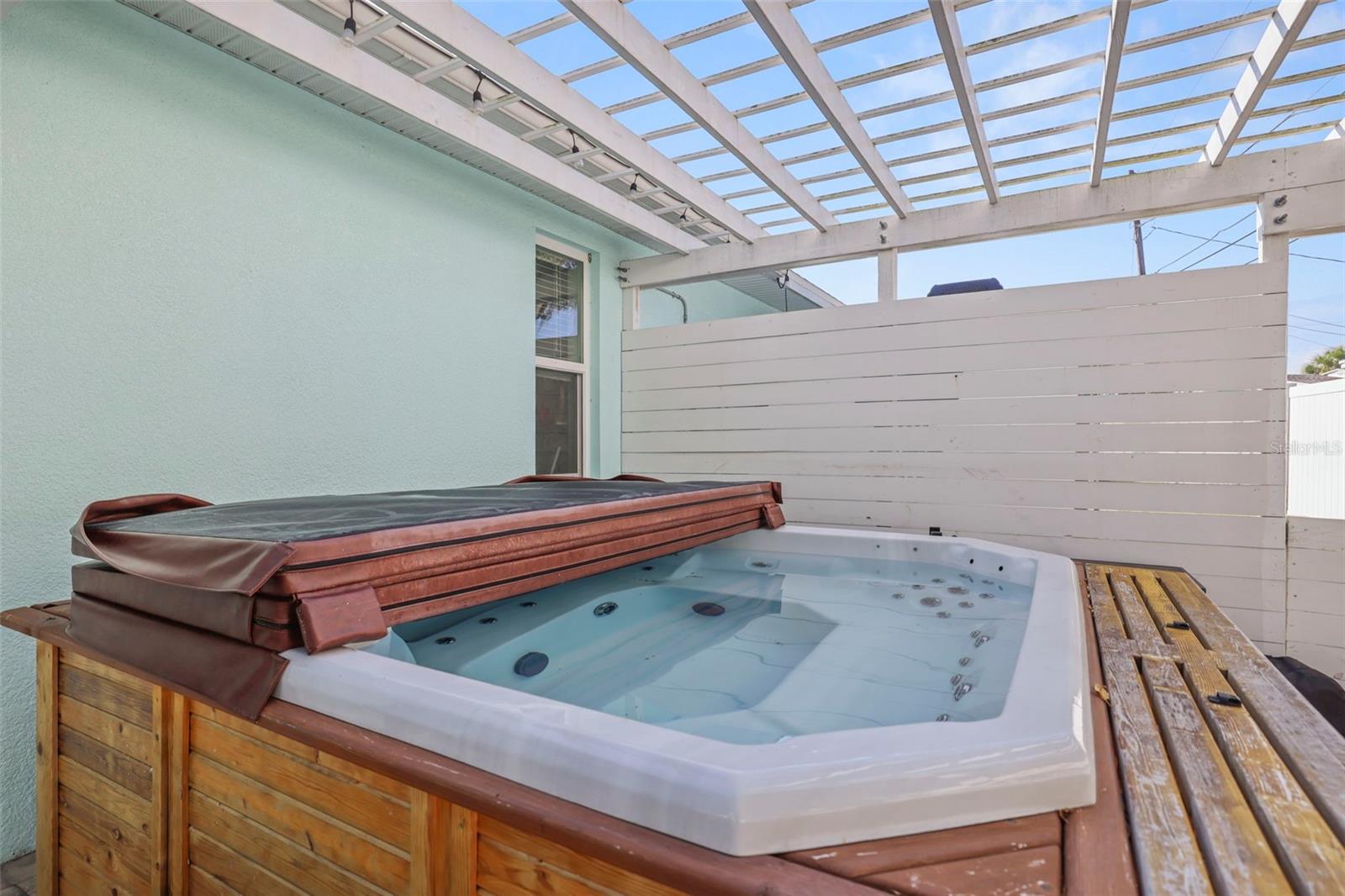 BREEZY ACRES PARK - Residential