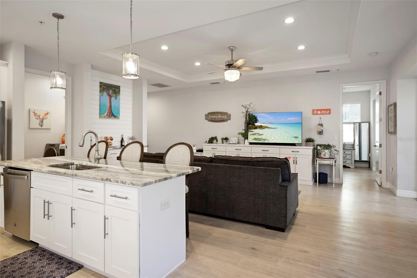 BREEZY ACRES PARK - Residential