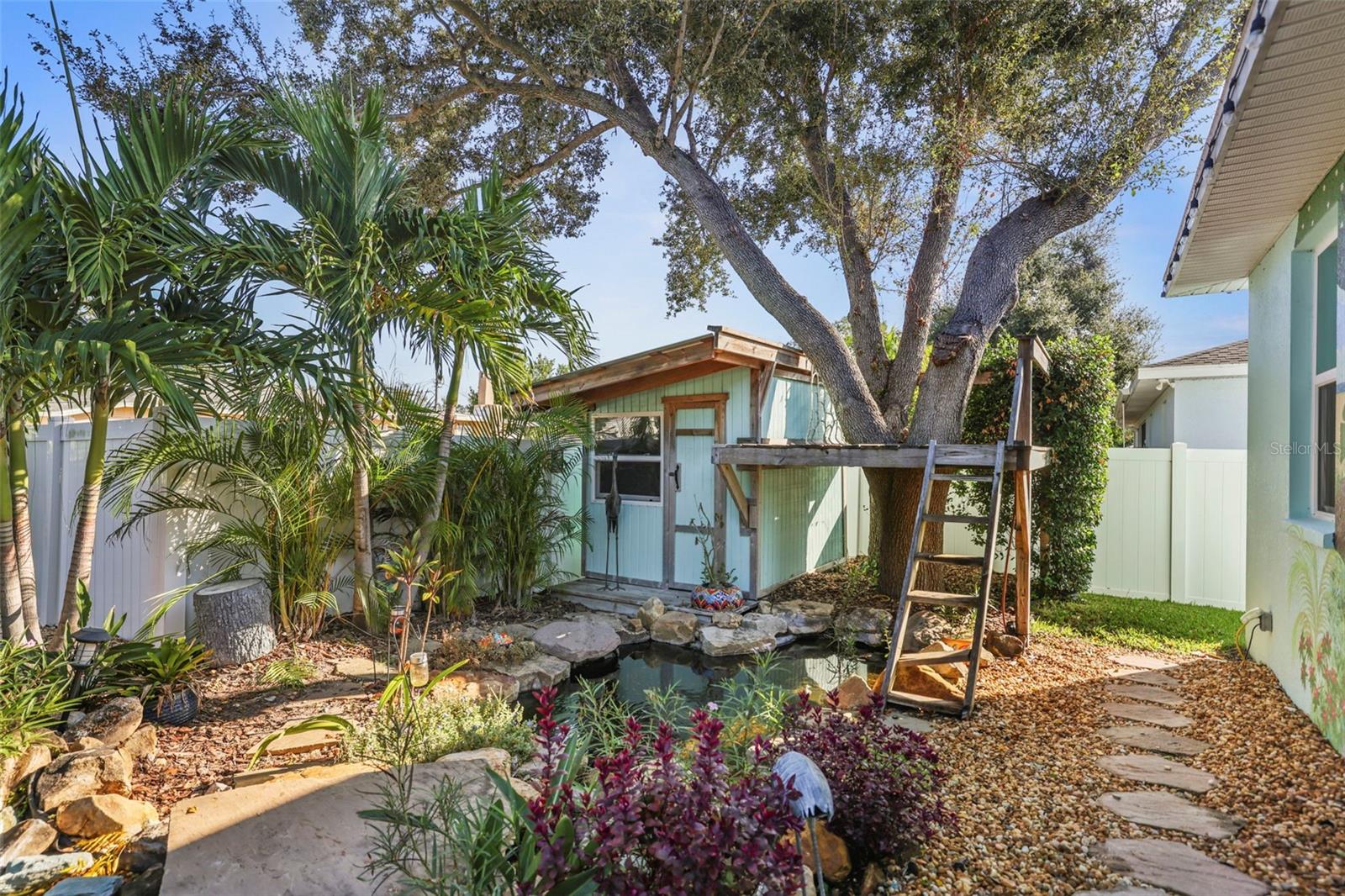 BREEZY ACRES PARK - Residential