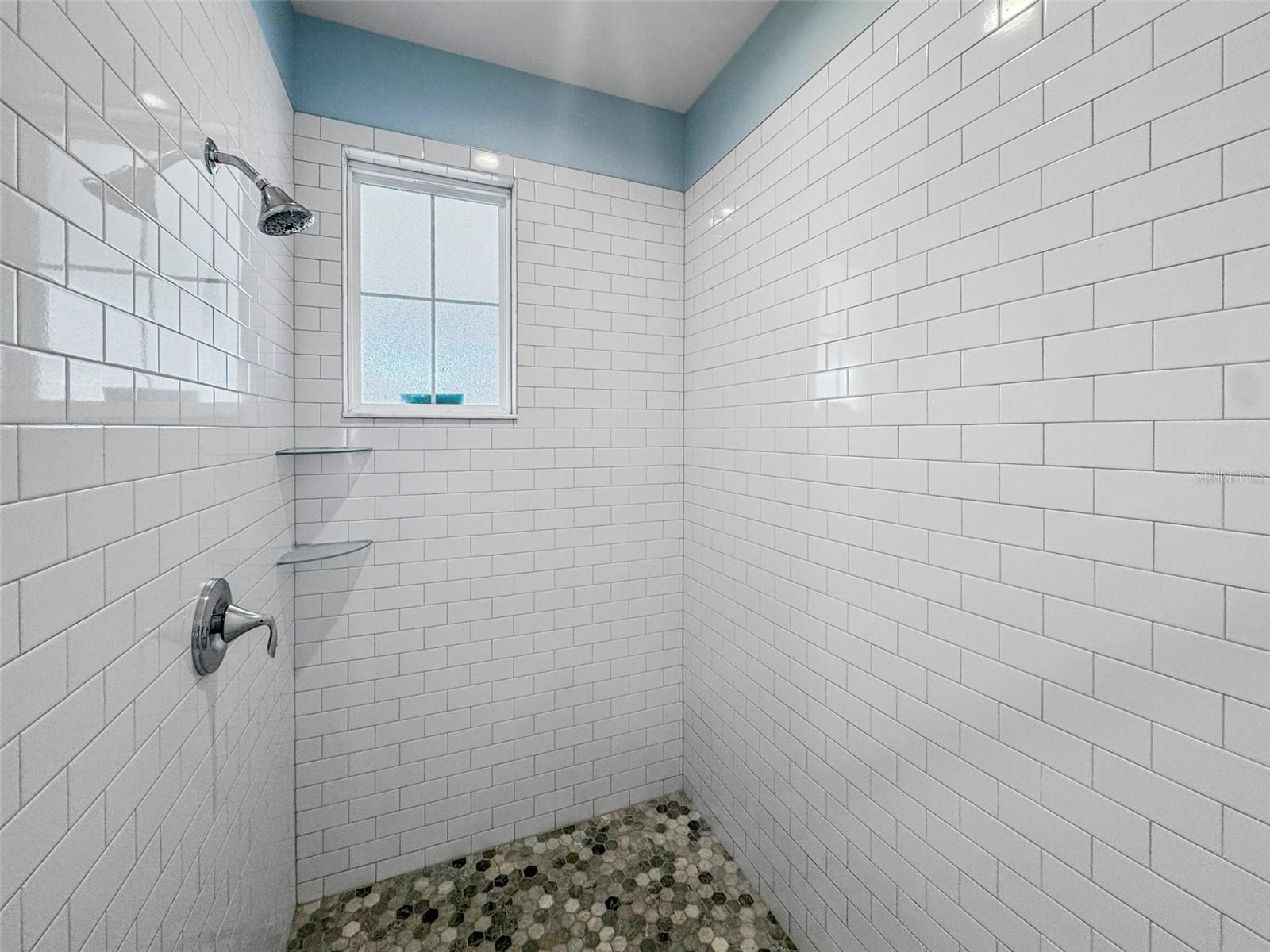 BREEZY ACRES PARK - Residential