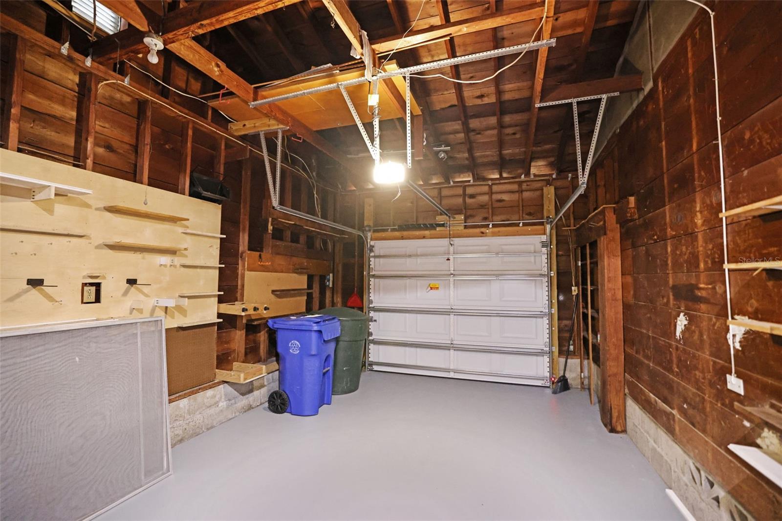 BREEZY ACRES PARK - Residential