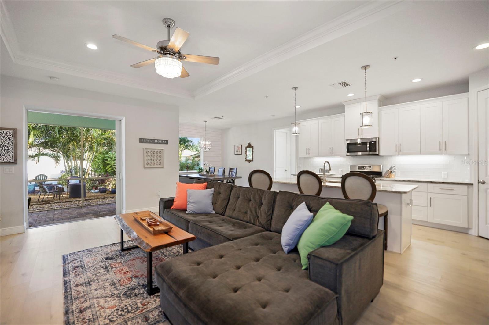 BREEZY ACRES PARK - Residential