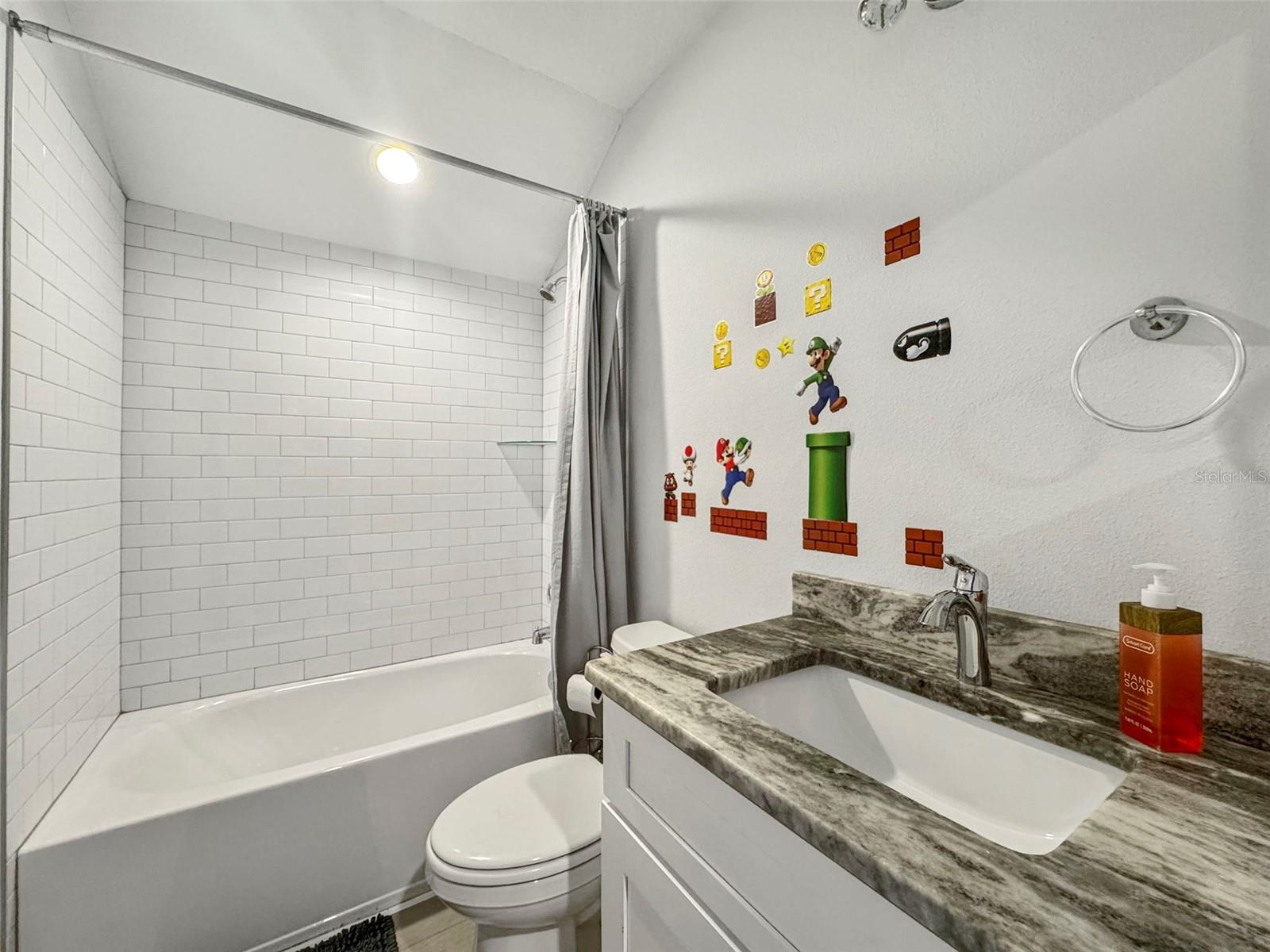 BREEZY ACRES PARK - Residential