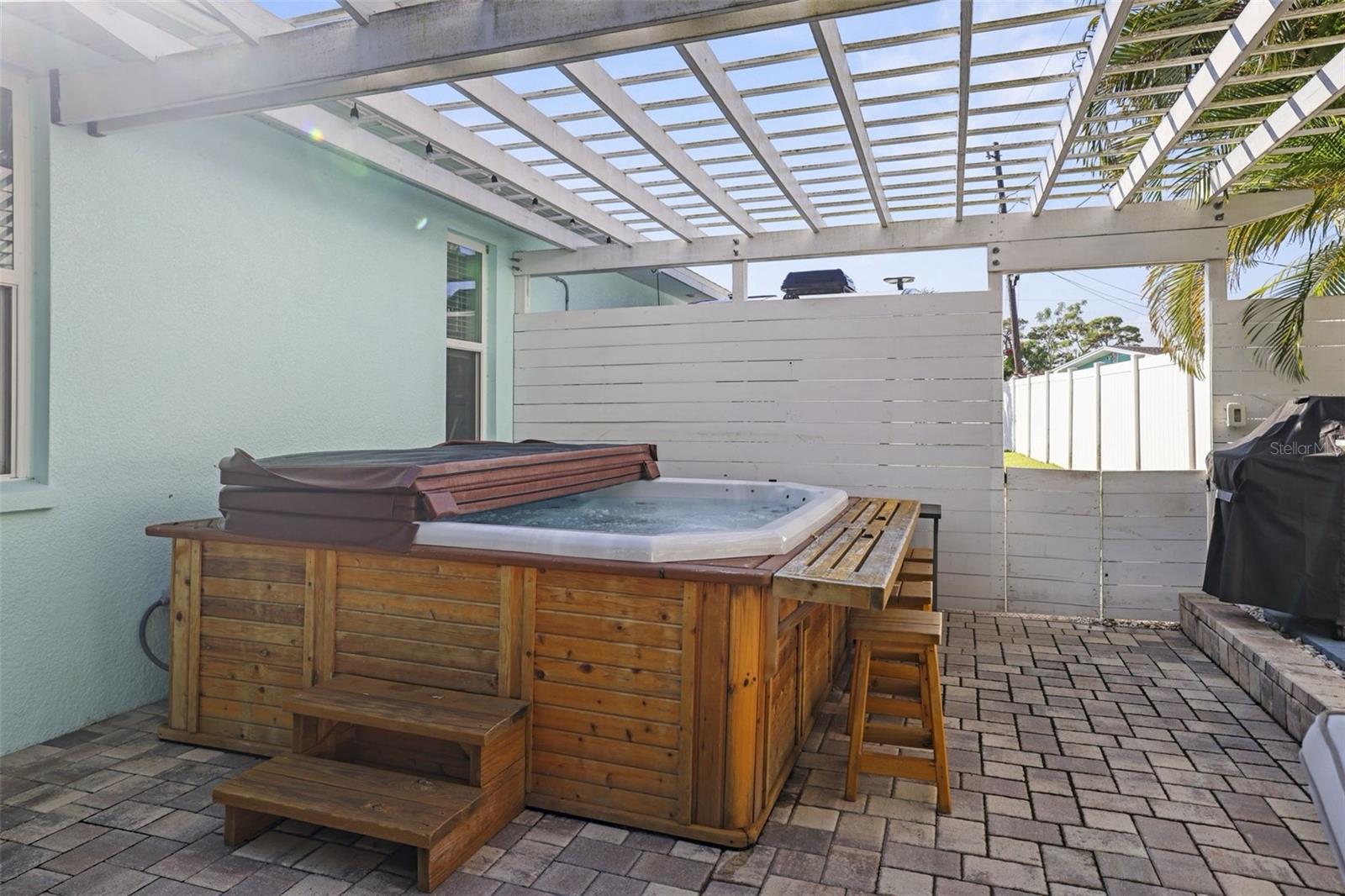 BREEZY ACRES PARK - Residential