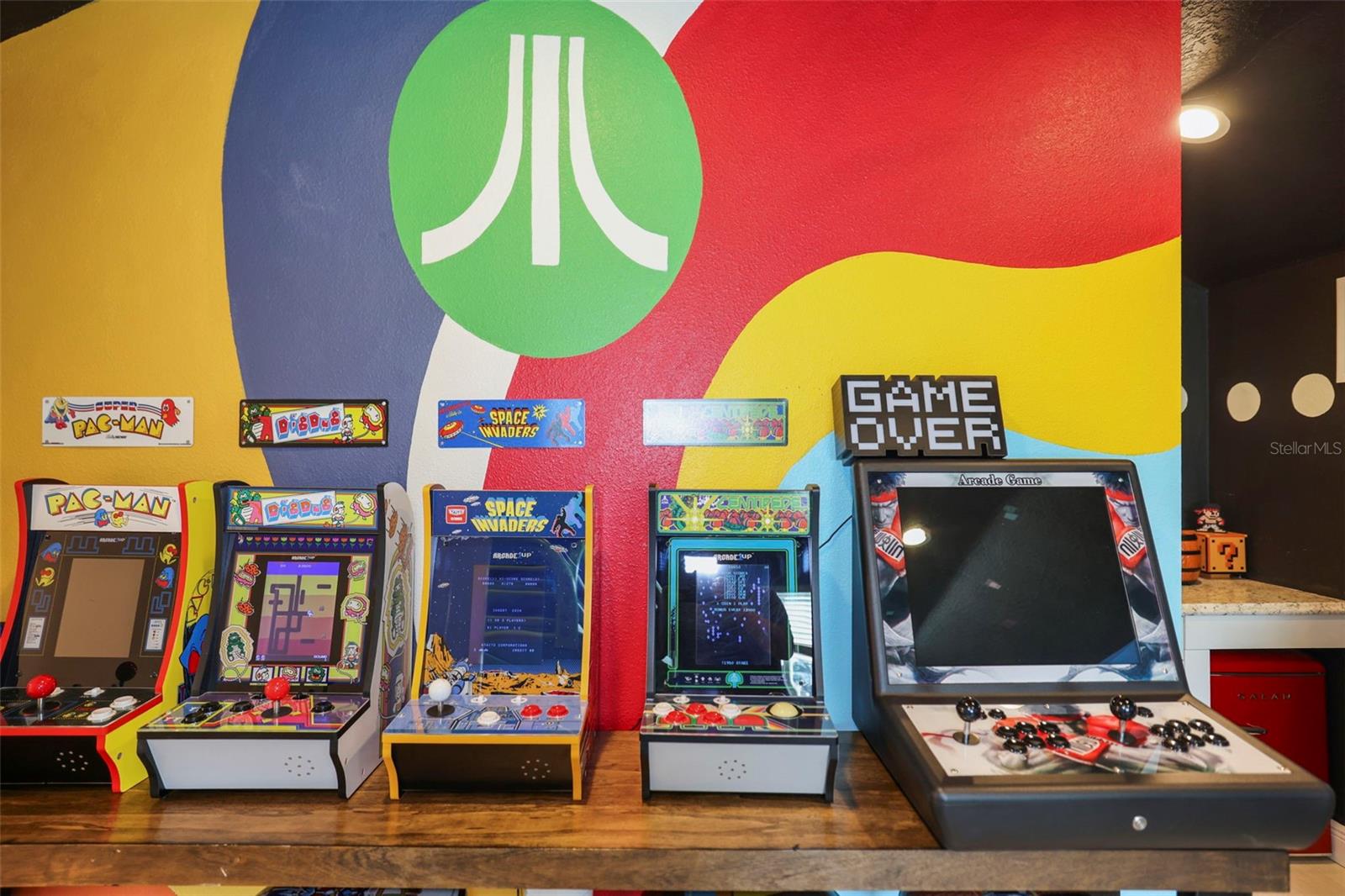 BREEZY ACRES PARK - Residential