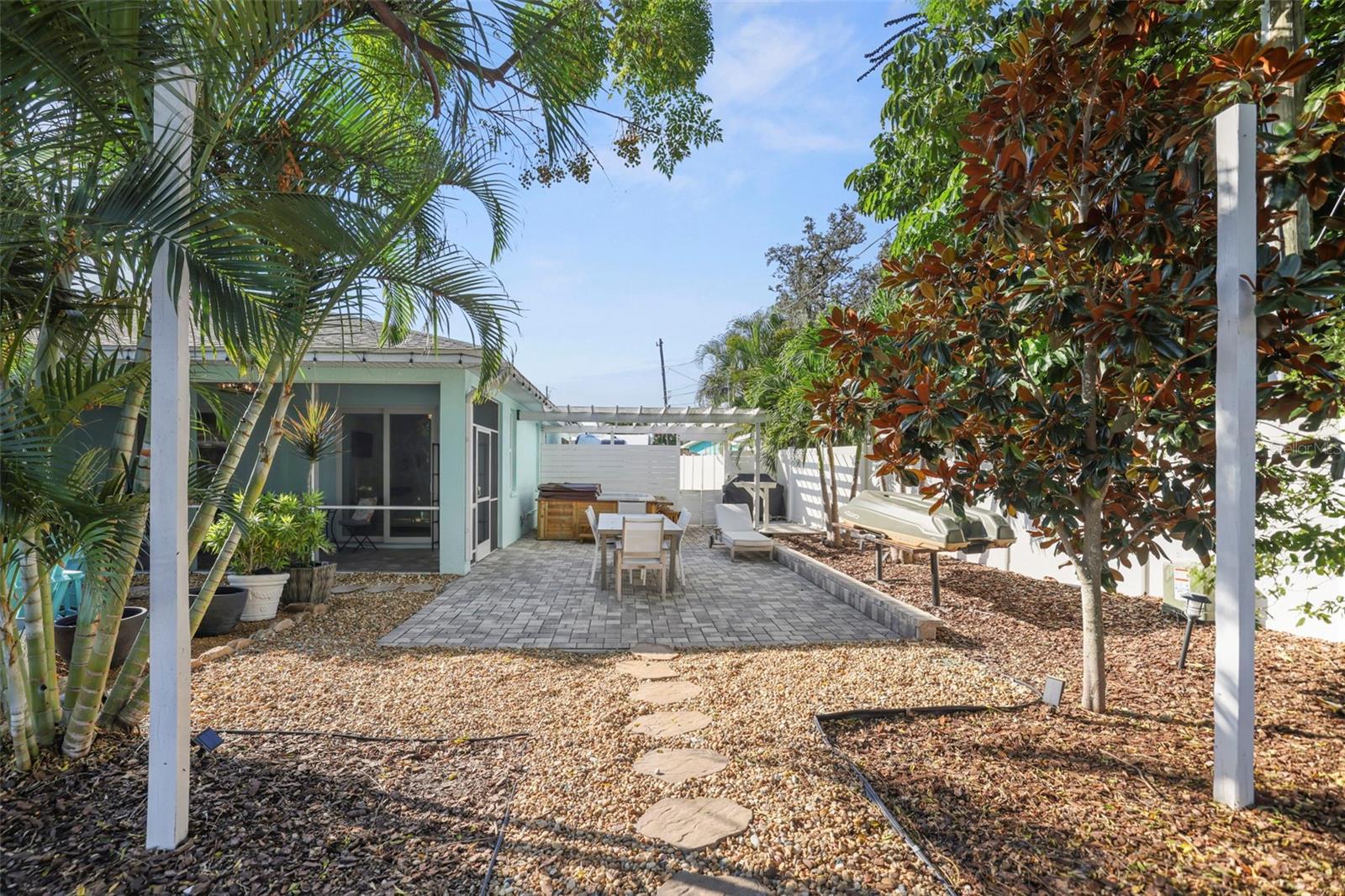 BREEZY ACRES PARK - Residential