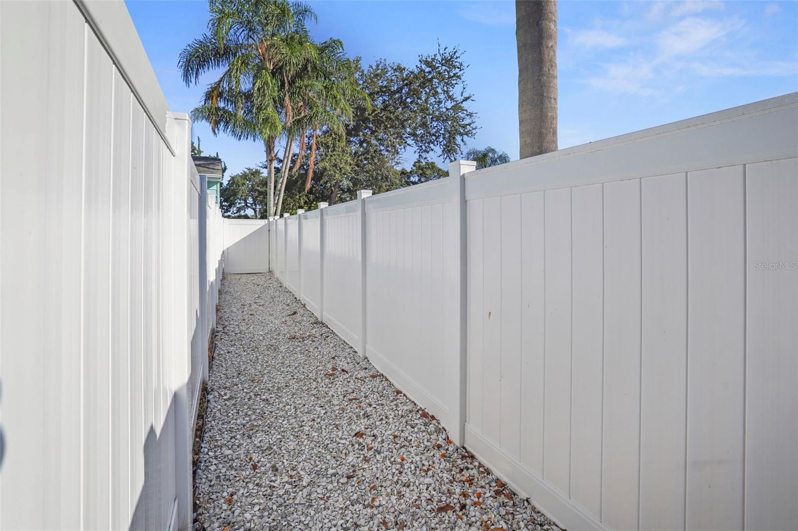 BREEZY ACRES PARK - Residential