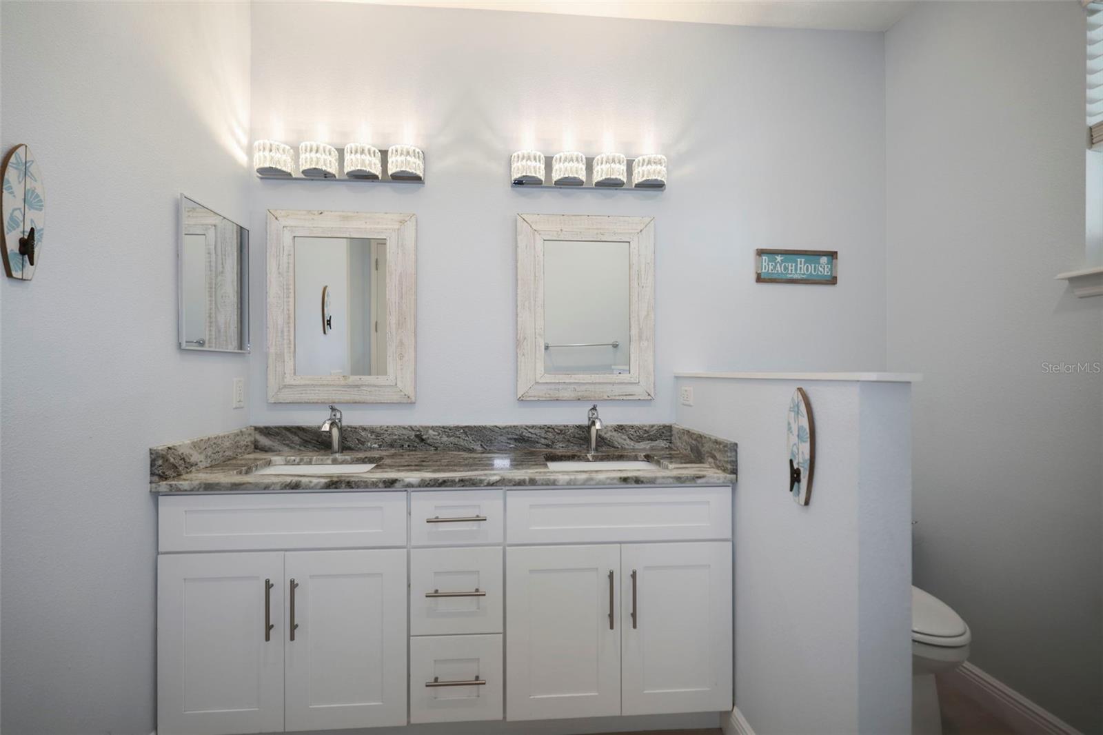 BREEZY ACRES PARK - Residential