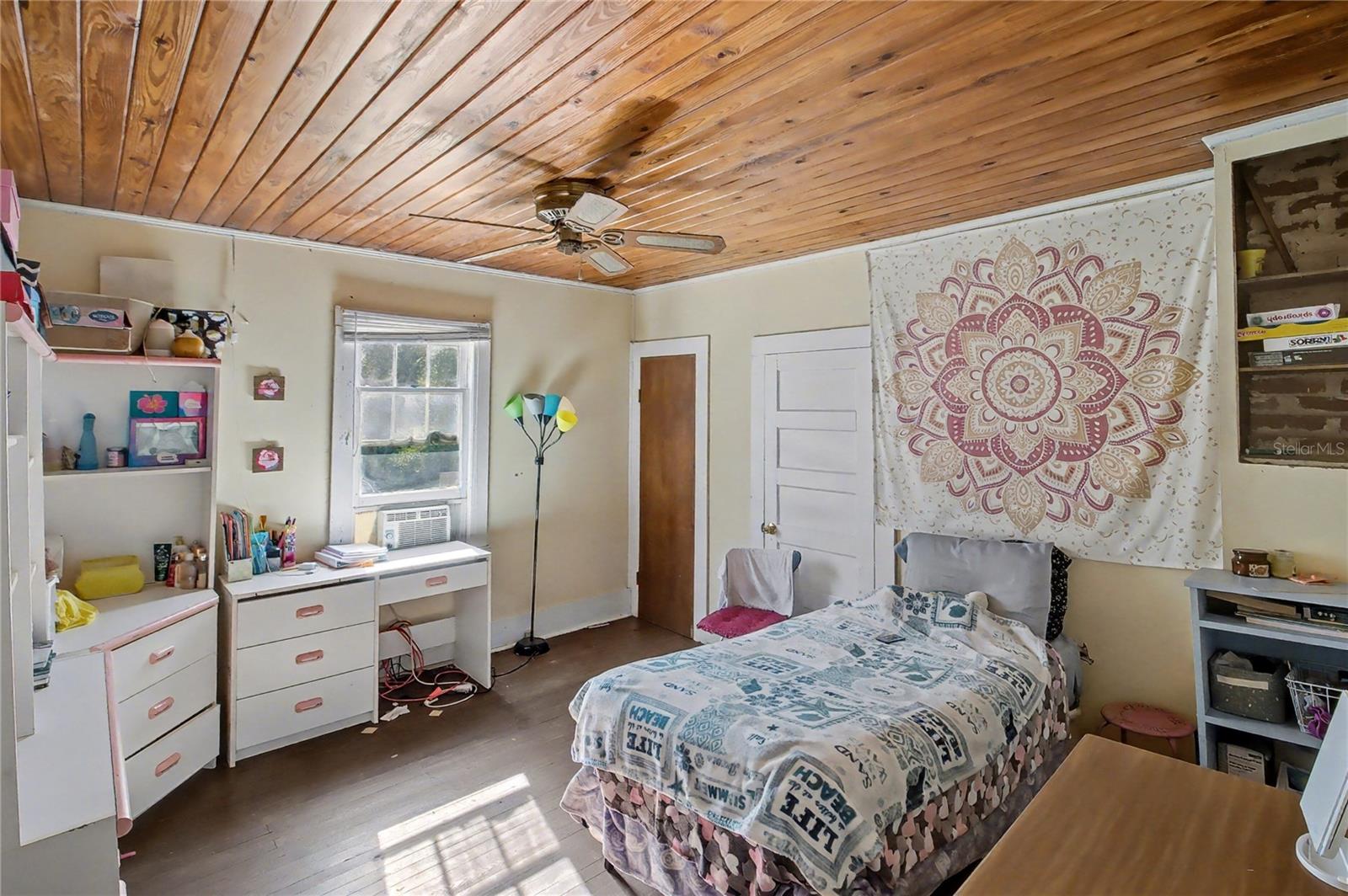 UNICORPORATED - Residential