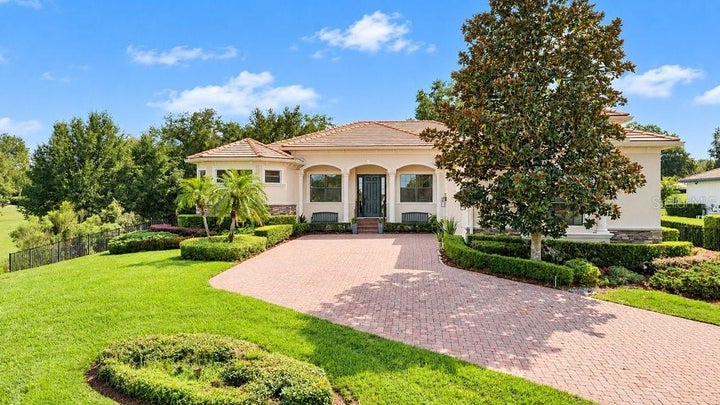 Photo 1 of 40 — 32809 BERWICK GLEN COURT, SORRENTO, FL 32776